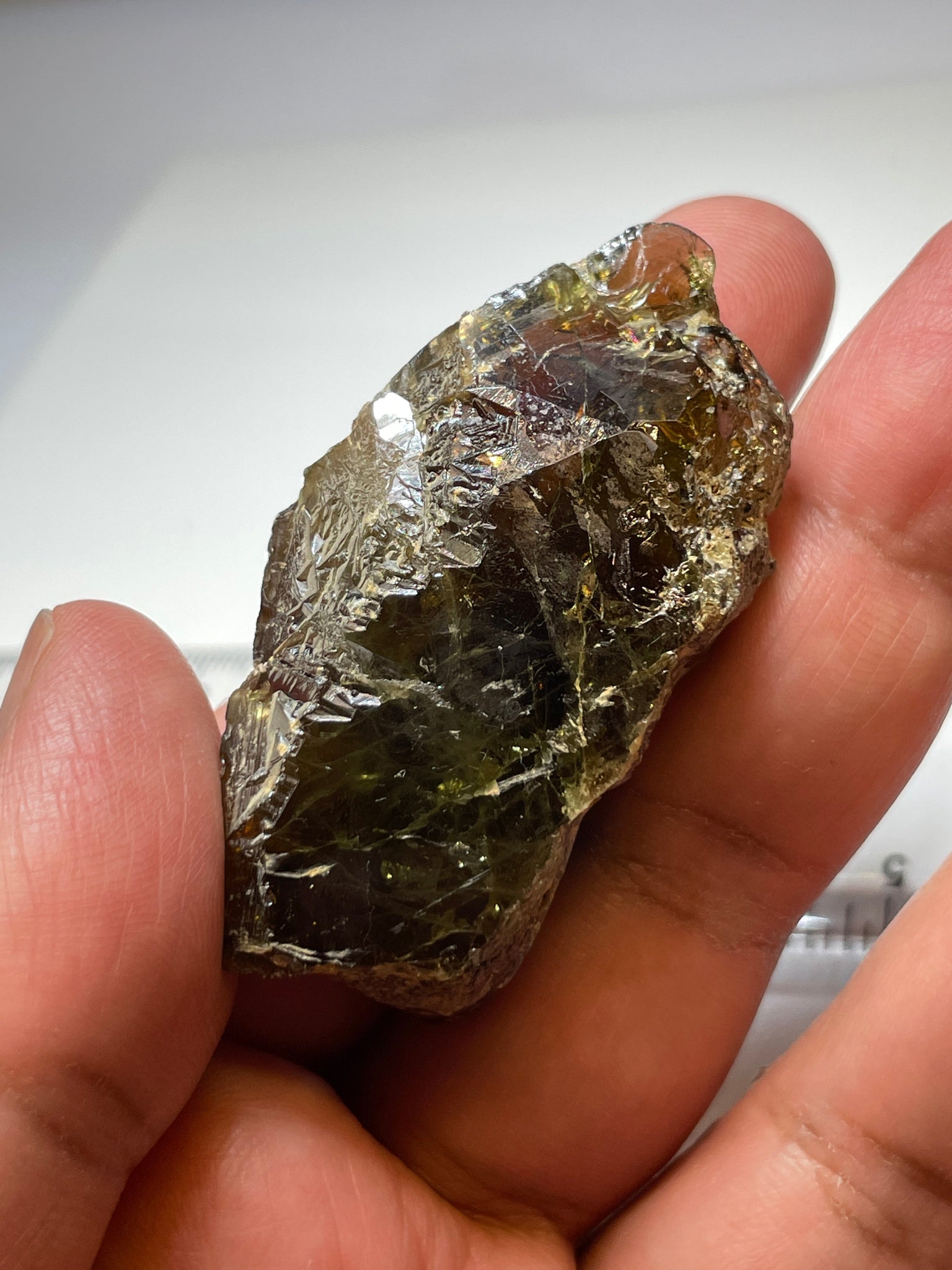 207.64Ct / 41.52Gm Tanzanian Sphene Crystal Untreated Unheated. 53.9 X 28.2 19.1Mm Very High End