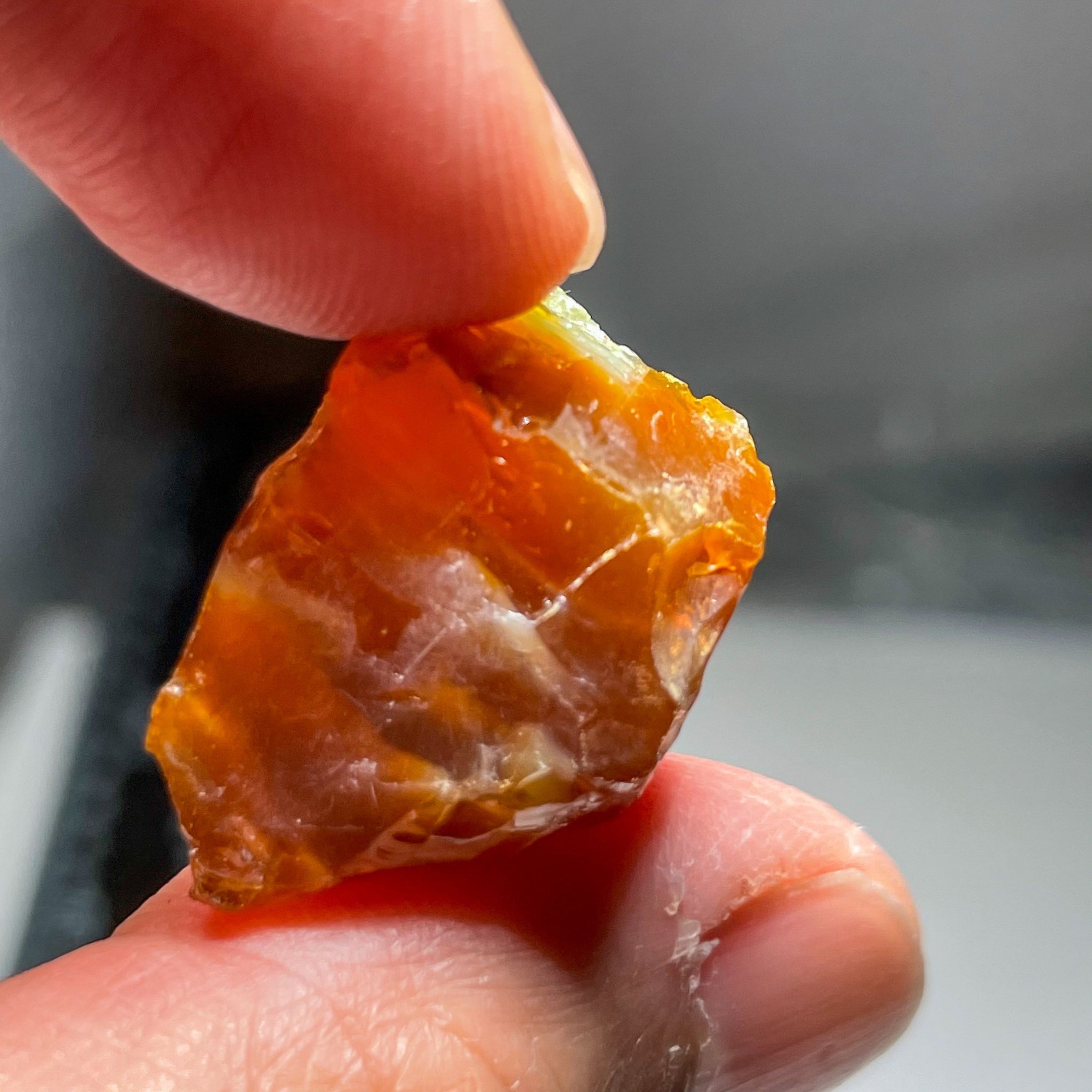 34.90Ct Opal Tanzania Untreated Unheated From A 1999 Deposit Chatoyant (Cats-Eye Effect) Has An