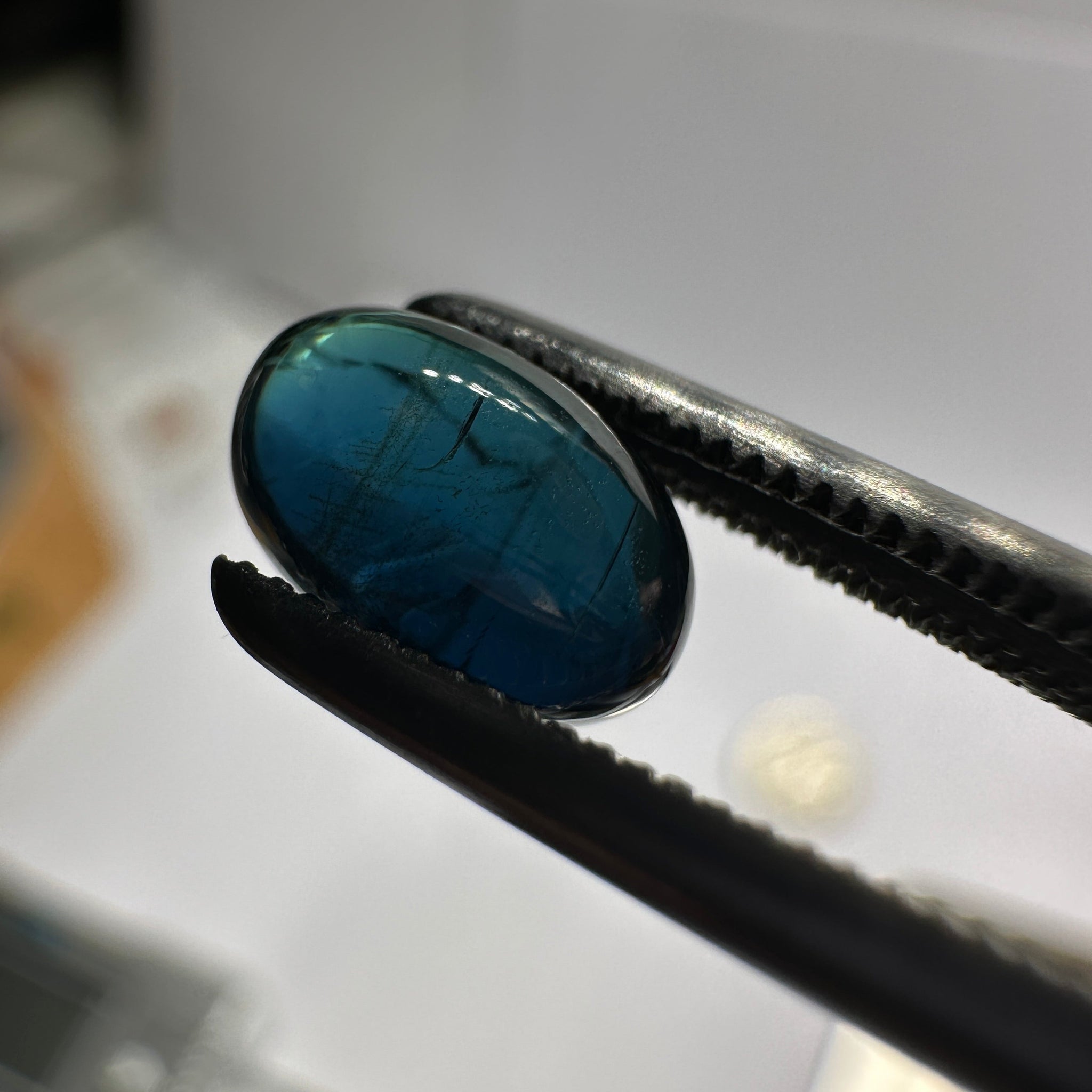 1.80Ct Sapphire Cabochon Kenya. Untreated Unheated. Can Be Used As Is Or Facet It Into A Cut Stone.