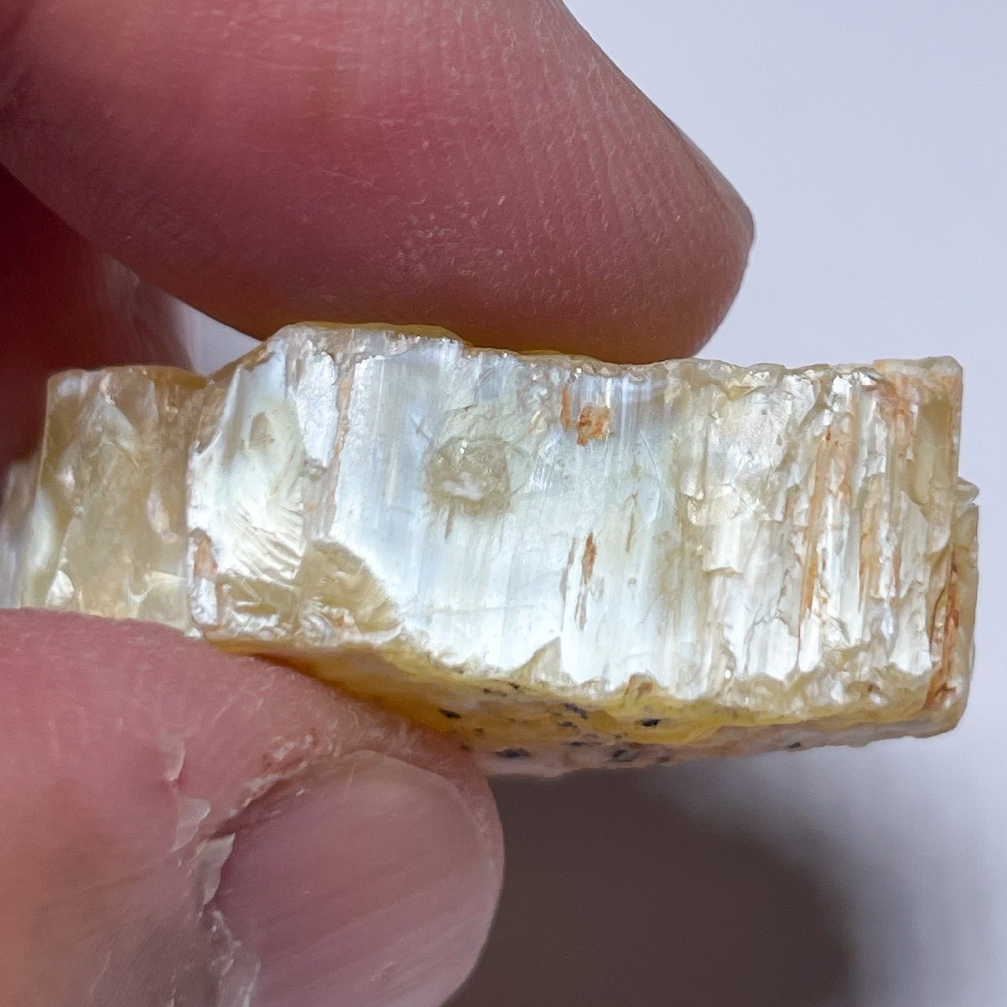 53.83Ct Opal Tanzania Untreated Unheated From A 1999 Deposit Chatoyant (Pearly Cats-Eye Effect)