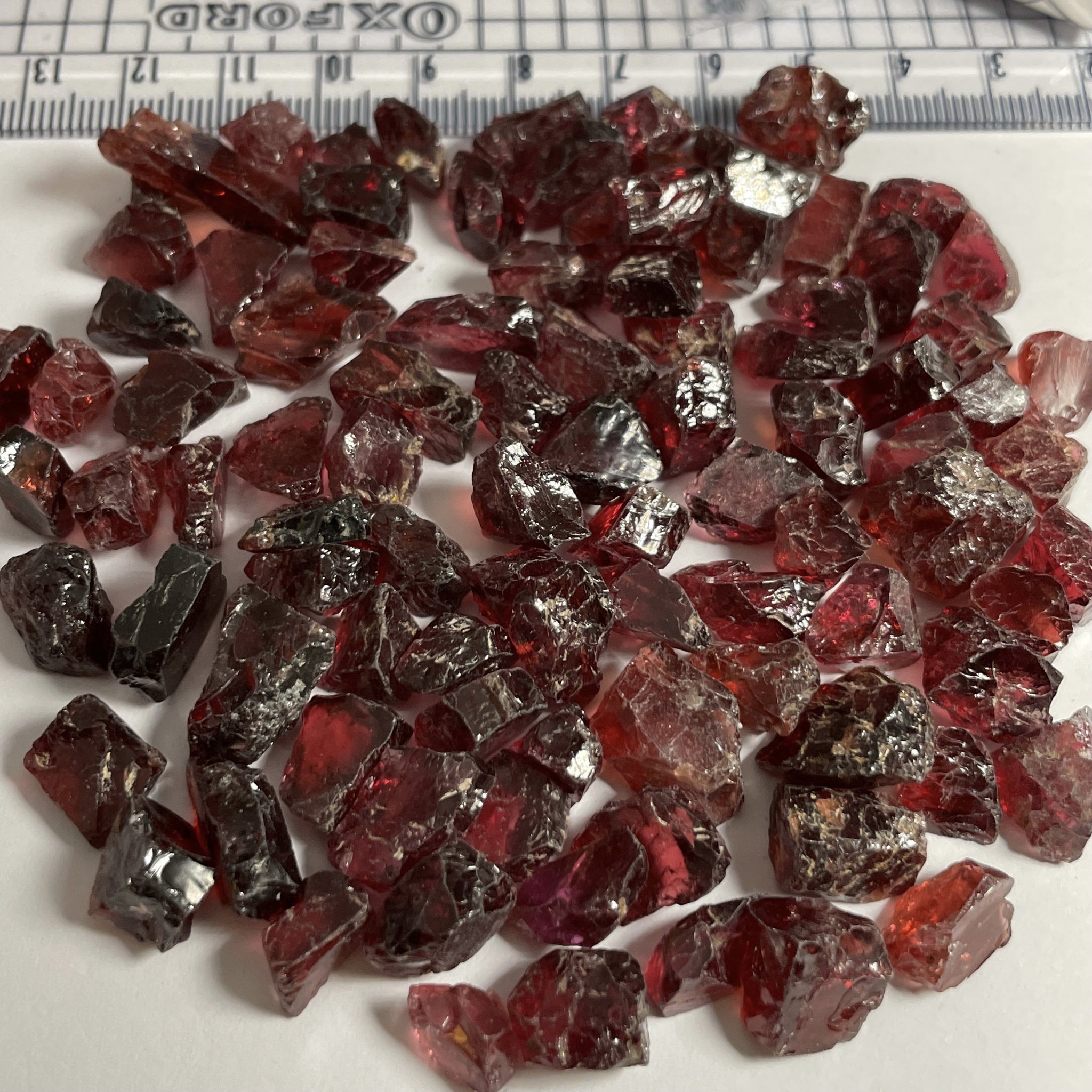 483.00Ct / 96.60Gm Umba Garnet Lot Tanzania 0.50Gm - 1.80Gm Slightly Included To