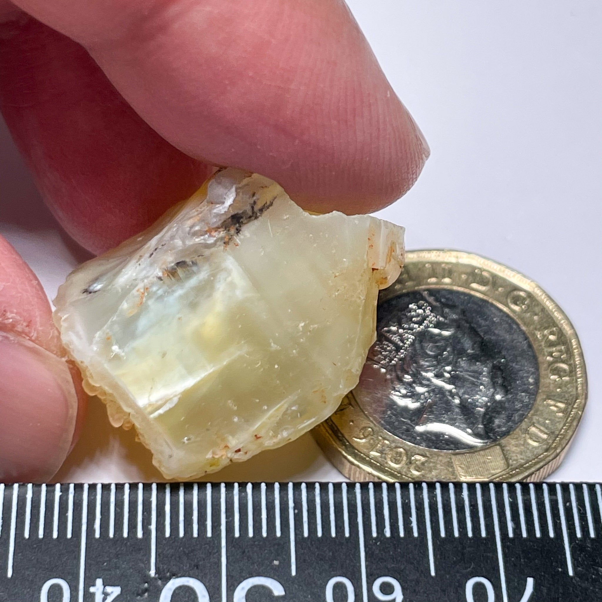 38.47Ct Opal Tanzania Untreated Unheated From A 1999 Deposit Chatoyant (White Pearly Cats-Eye