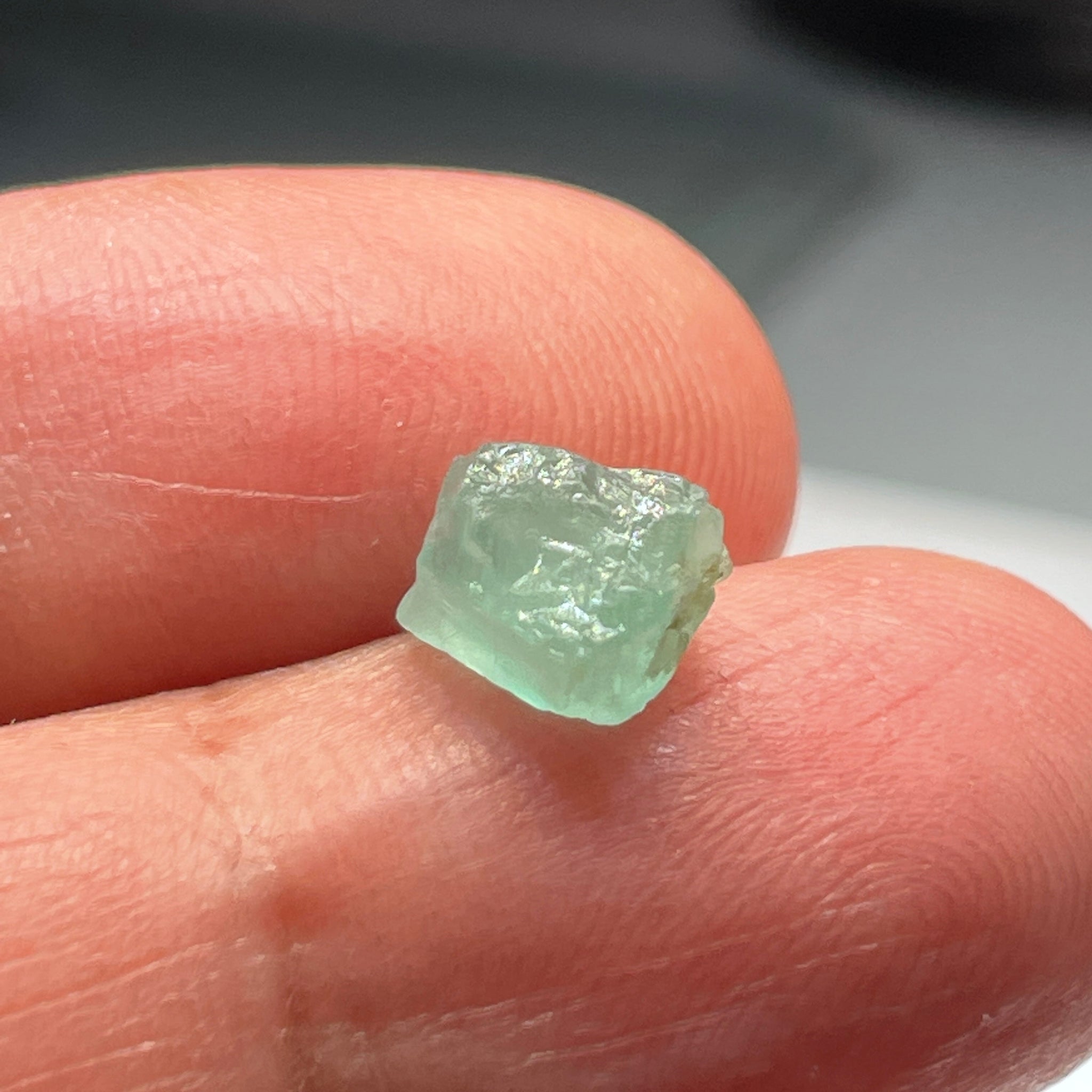 2.51Ct Emerald Crystal. Tanzania. No Oil Untreated Unheated.