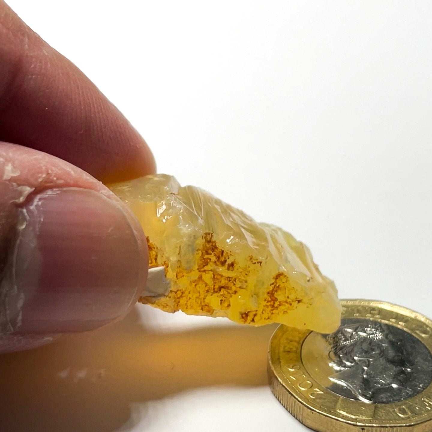 29.26Ct Opal Tanzania Untreated Unheated From A 1999 Deposit Chatoyant (Pearly Cats-Eye Effect)