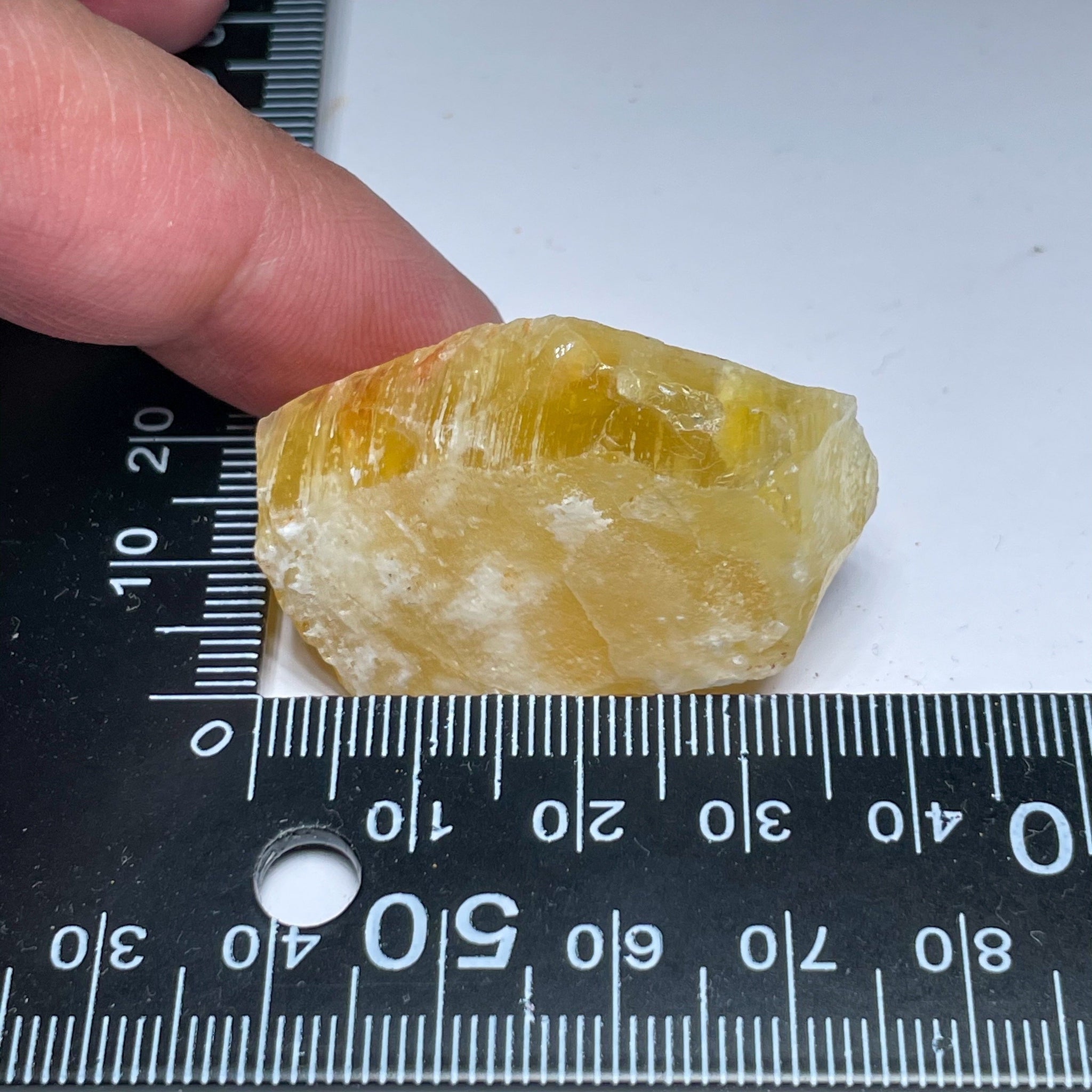 77.41Ct Opal Tanzania Untreated Unheated From A 1999 Deposit Chatoyant (Cats-Eye Effect)