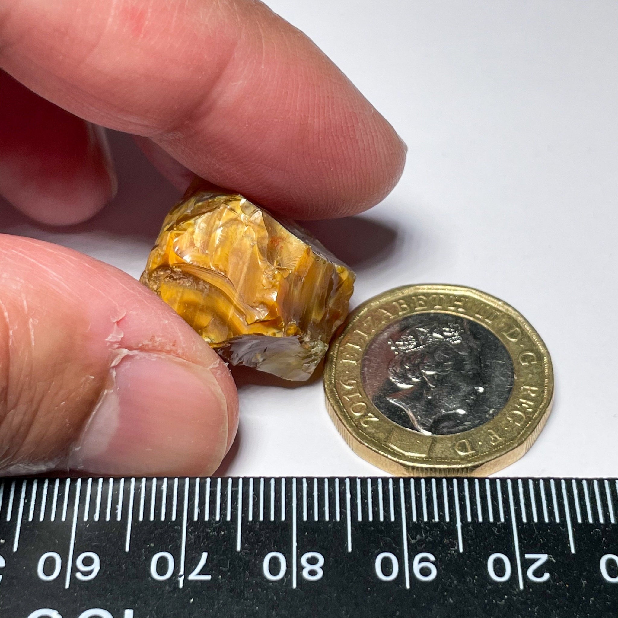 34.90Ct Opal Tanzania Untreated Unheated From A 1999 Deposit Chatoyant (Cats-Eye Effect) Has An