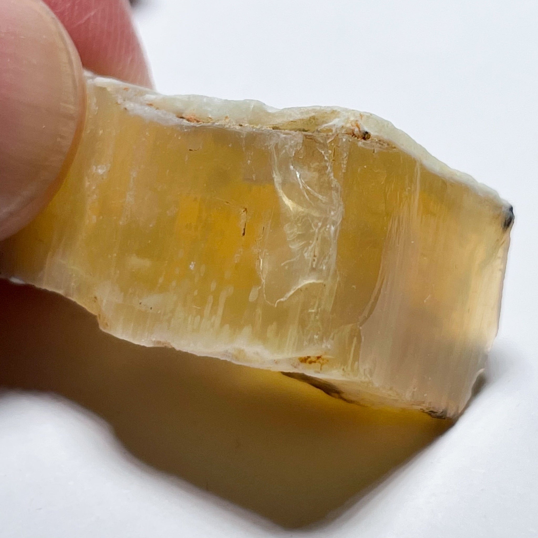 42.51Ct Opal Tanzania Untreated Unheated From A 1999 Deposit Chatoyant (White Pearly Cats-Eye