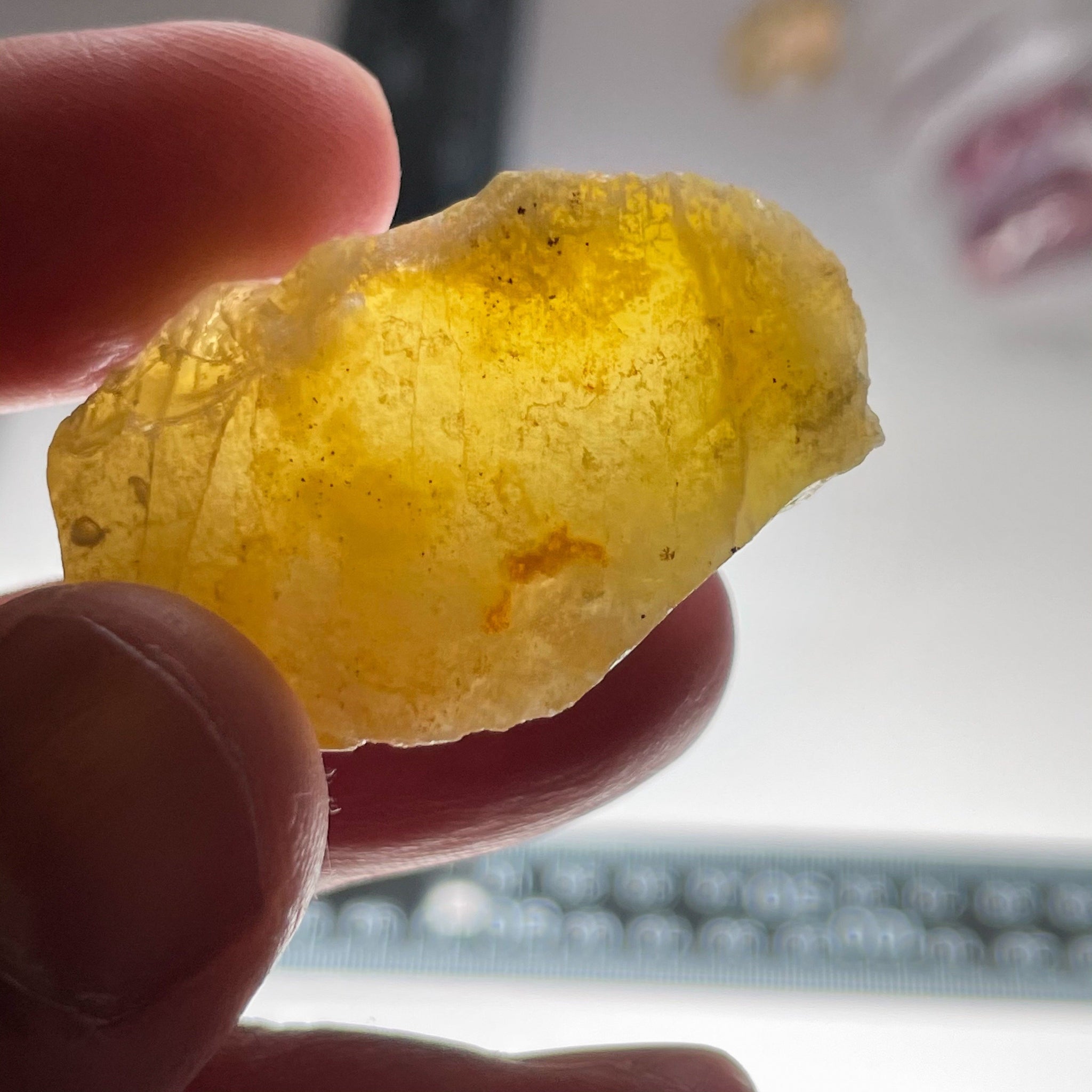 77.41Ct Opal Tanzania Untreated Unheated From A 1999 Deposit Chatoyant (Cats-Eye Effect)