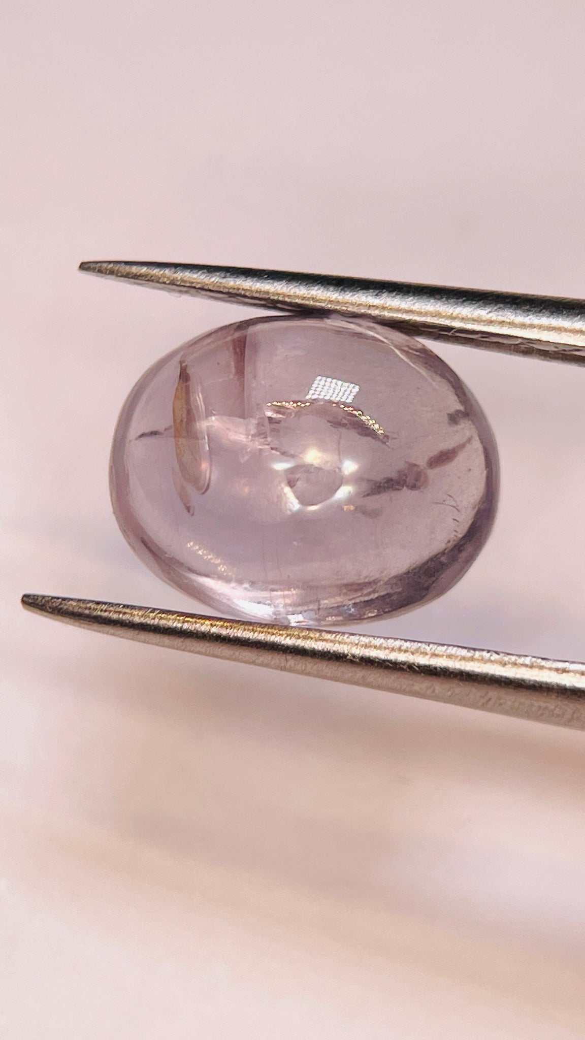 5.20Ct Colour Change / Shift Sapphire Cabochon Umba Valley Tanzania. Untreated Unheated.