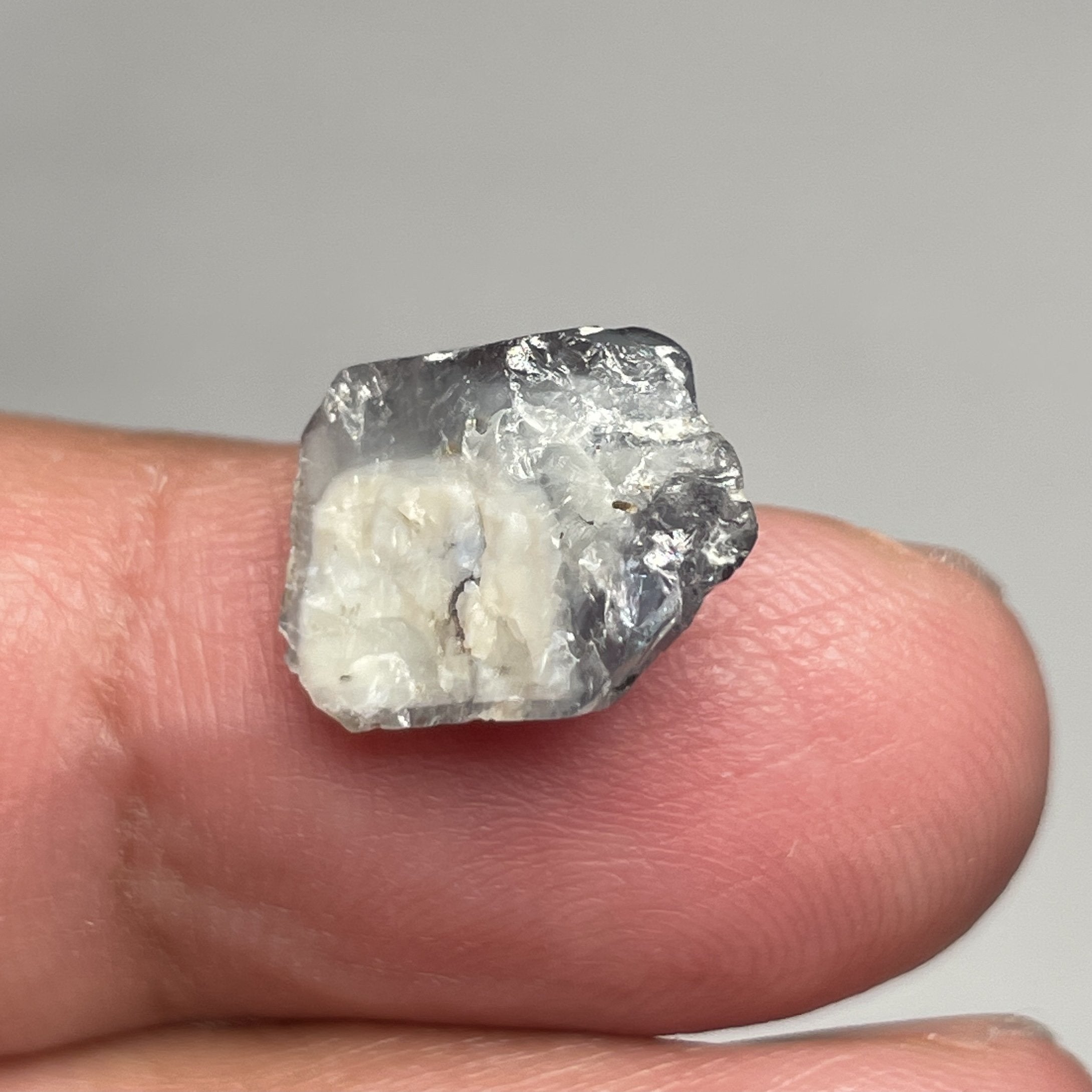 8.29Ct Alexandrite Crystal Tanzania Untreated Unheated. 12.3 X 9.3 6.2Mm
