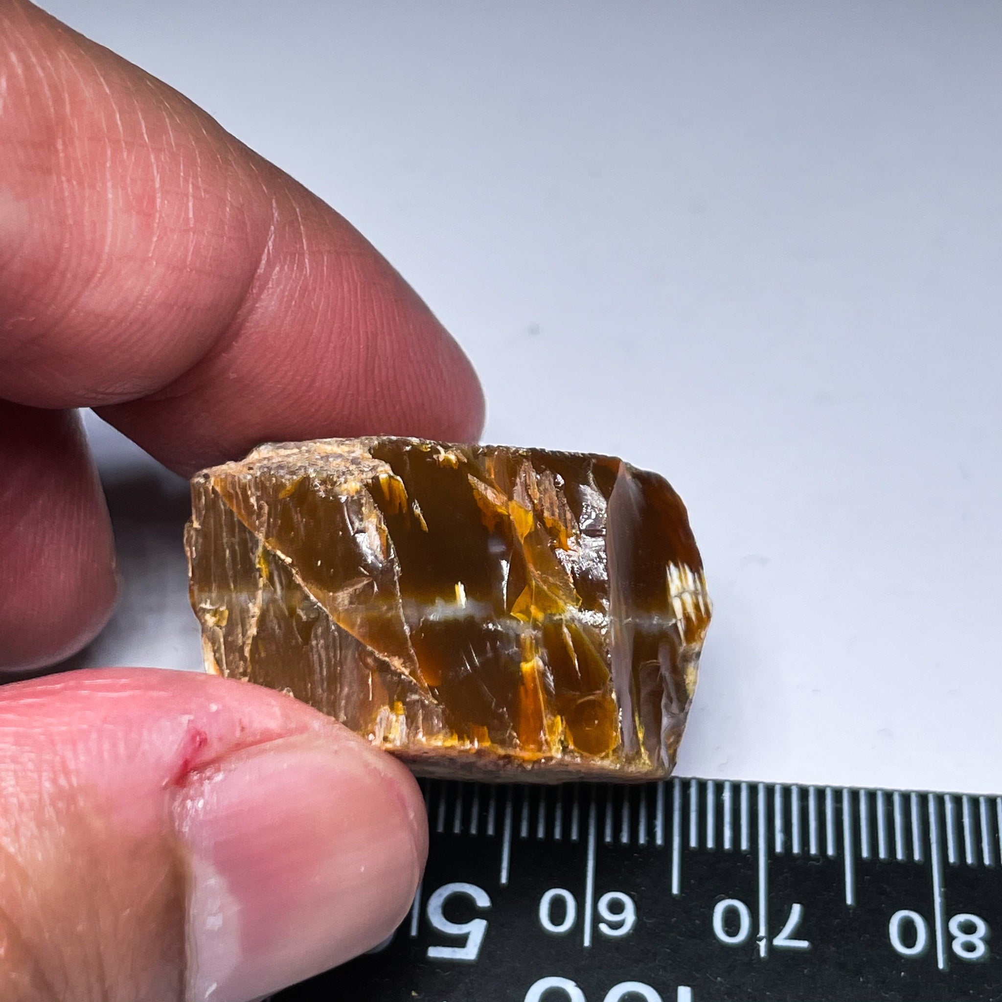 60.00Ct Opal Tanzania Untreated Unheated From A 1999 Deposit Chatoyant (Cats-Eye Effect) Has An