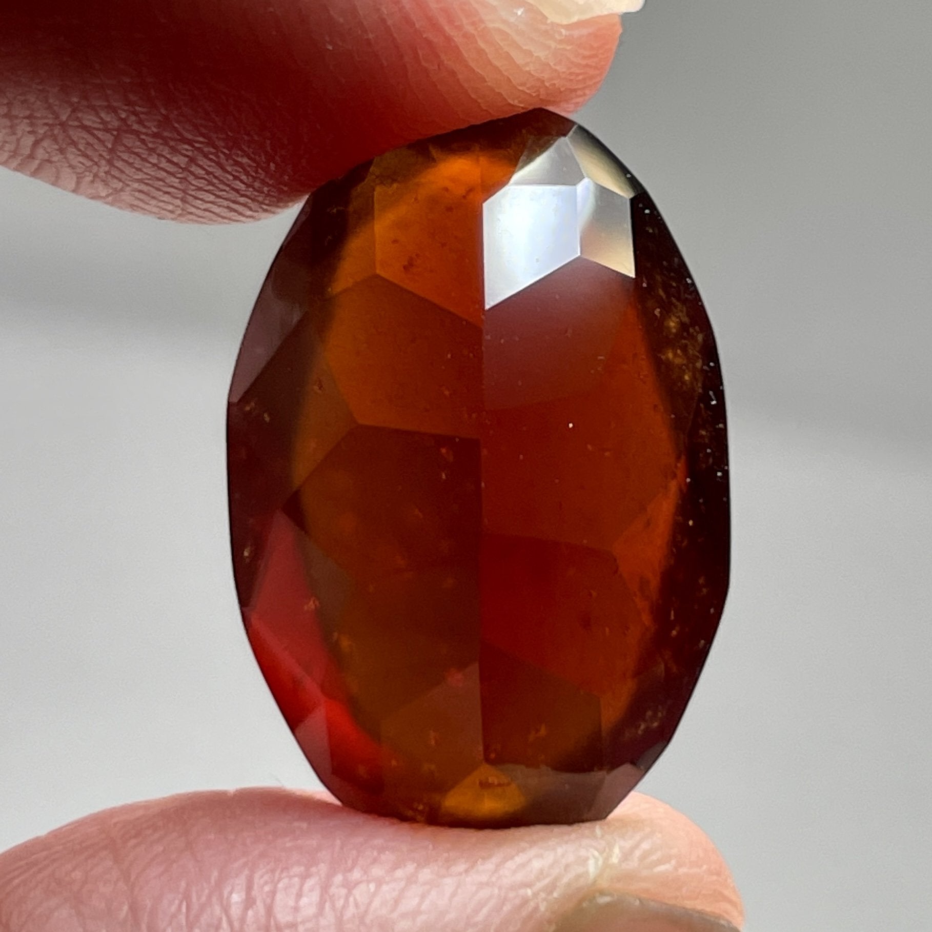 20.13Ct Hessonite Garnet Tanzania Untreated Unheated. 21.2 X 13.5 8 Mm. Use Either Side.