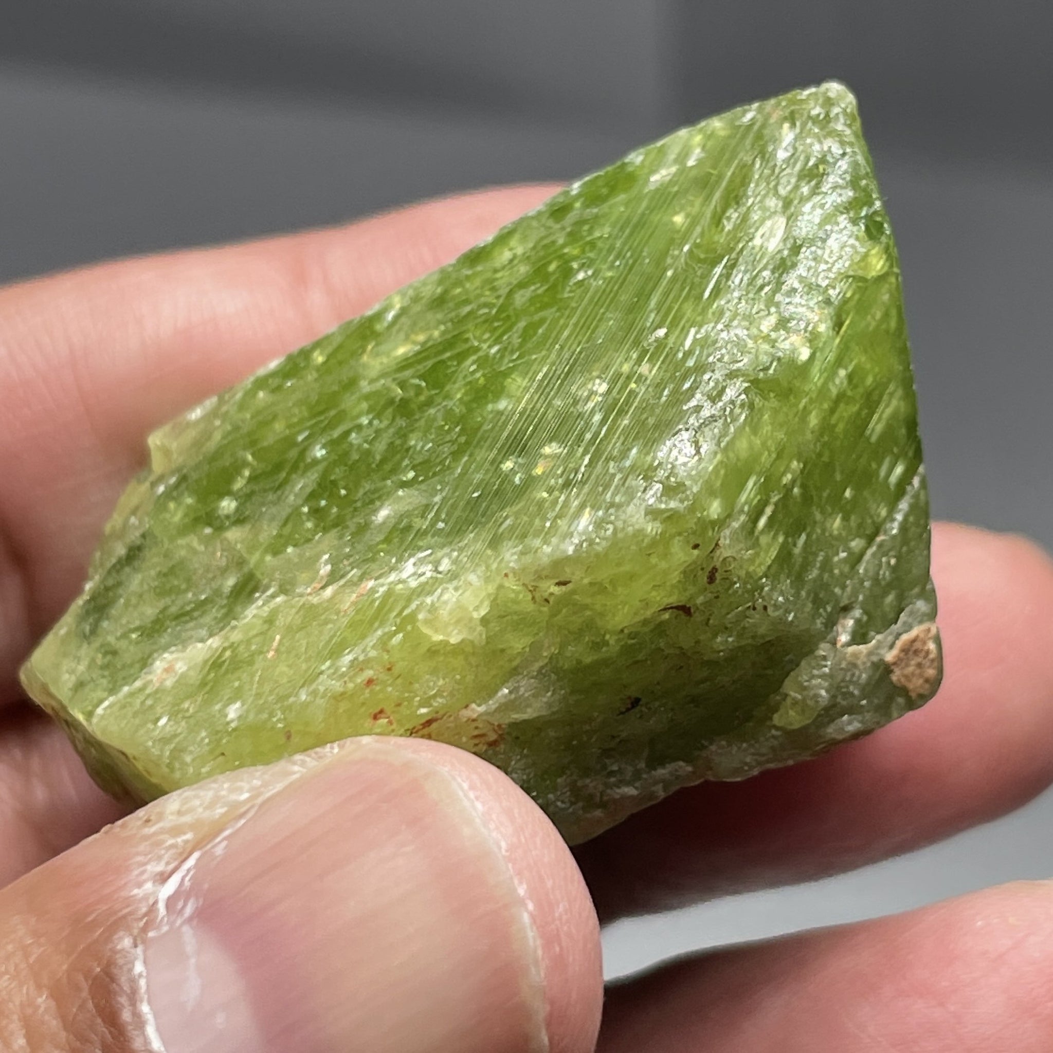 65.40Gm / 327.00Ct Tsavorite Merelani Tanzania Untreated Unheated - With Gemmy Poritions. 44.5 X 21