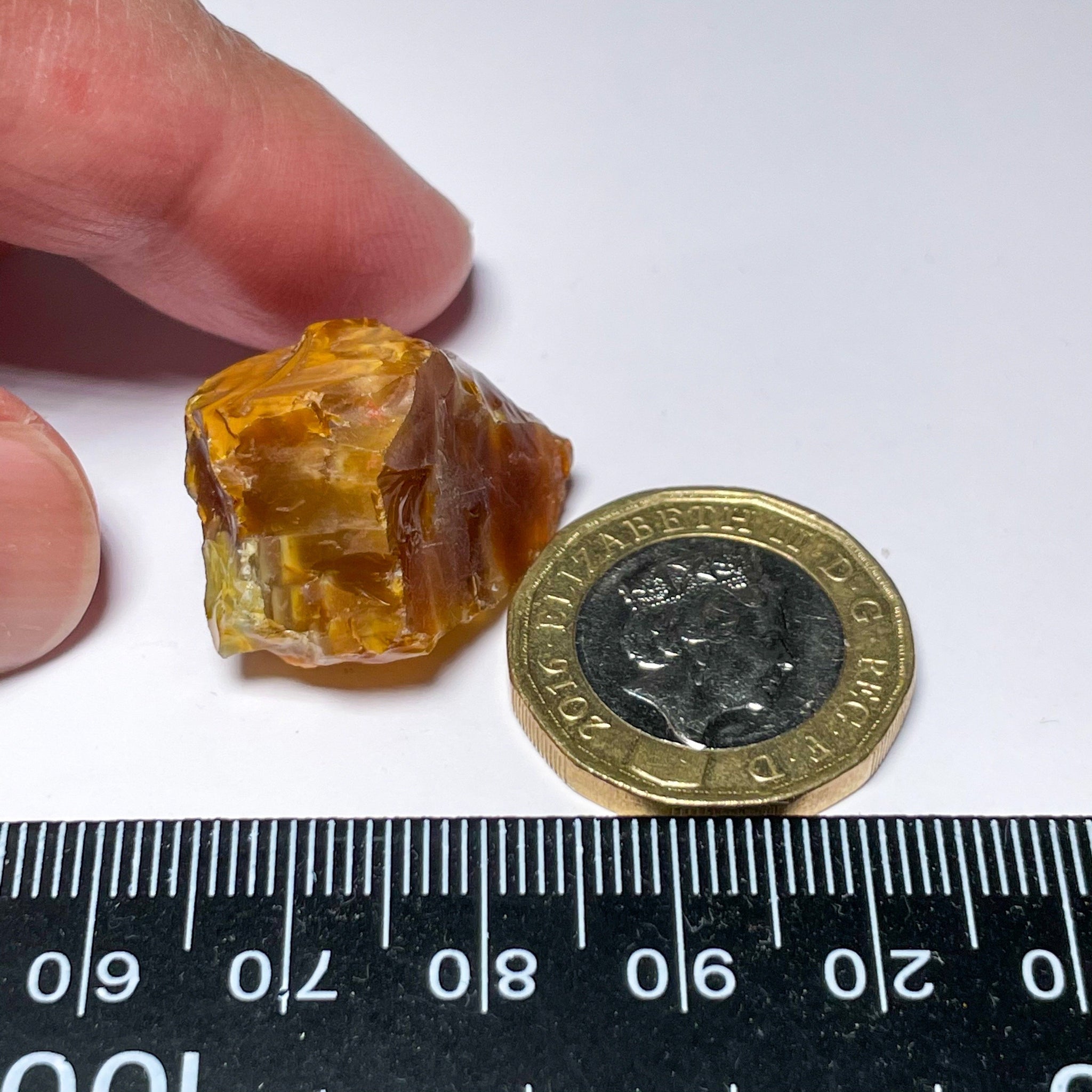 34.90Ct Opal Tanzania Untreated Unheated From A 1999 Deposit Chatoyant (Cats-Eye Effect) Has An