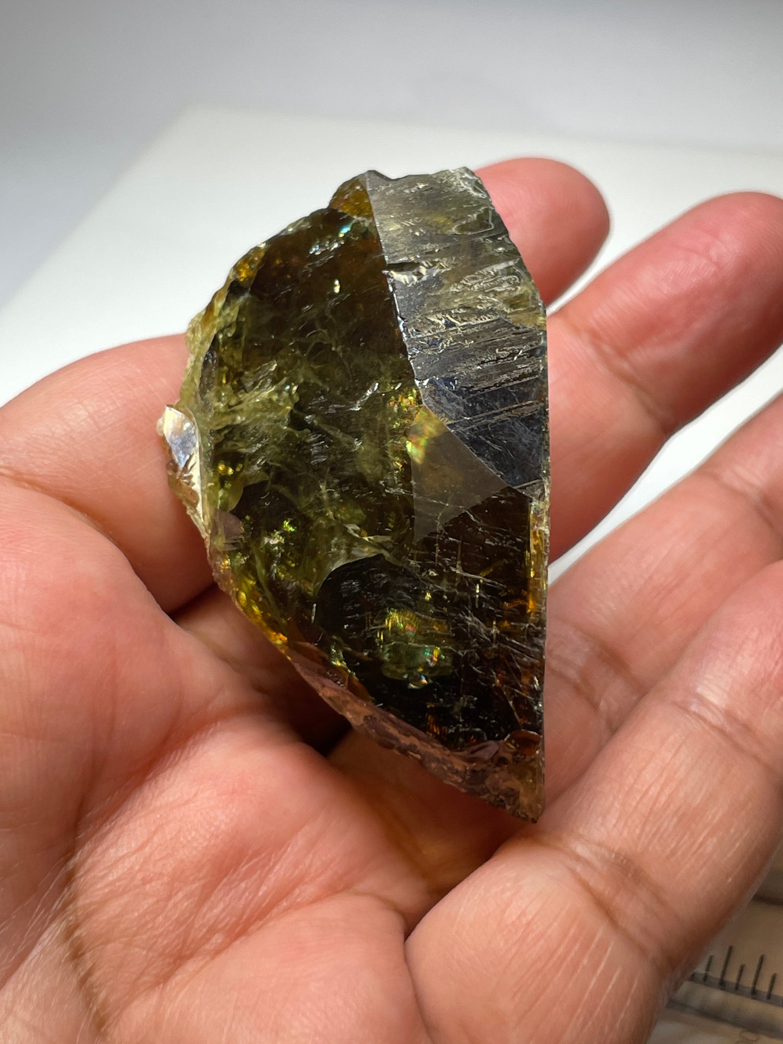 347.00Ct / 69.40Gm Tanzanian Sphene Crystal Untreated Unheated. 58.1 X 31.3 30.3Mm Very High End