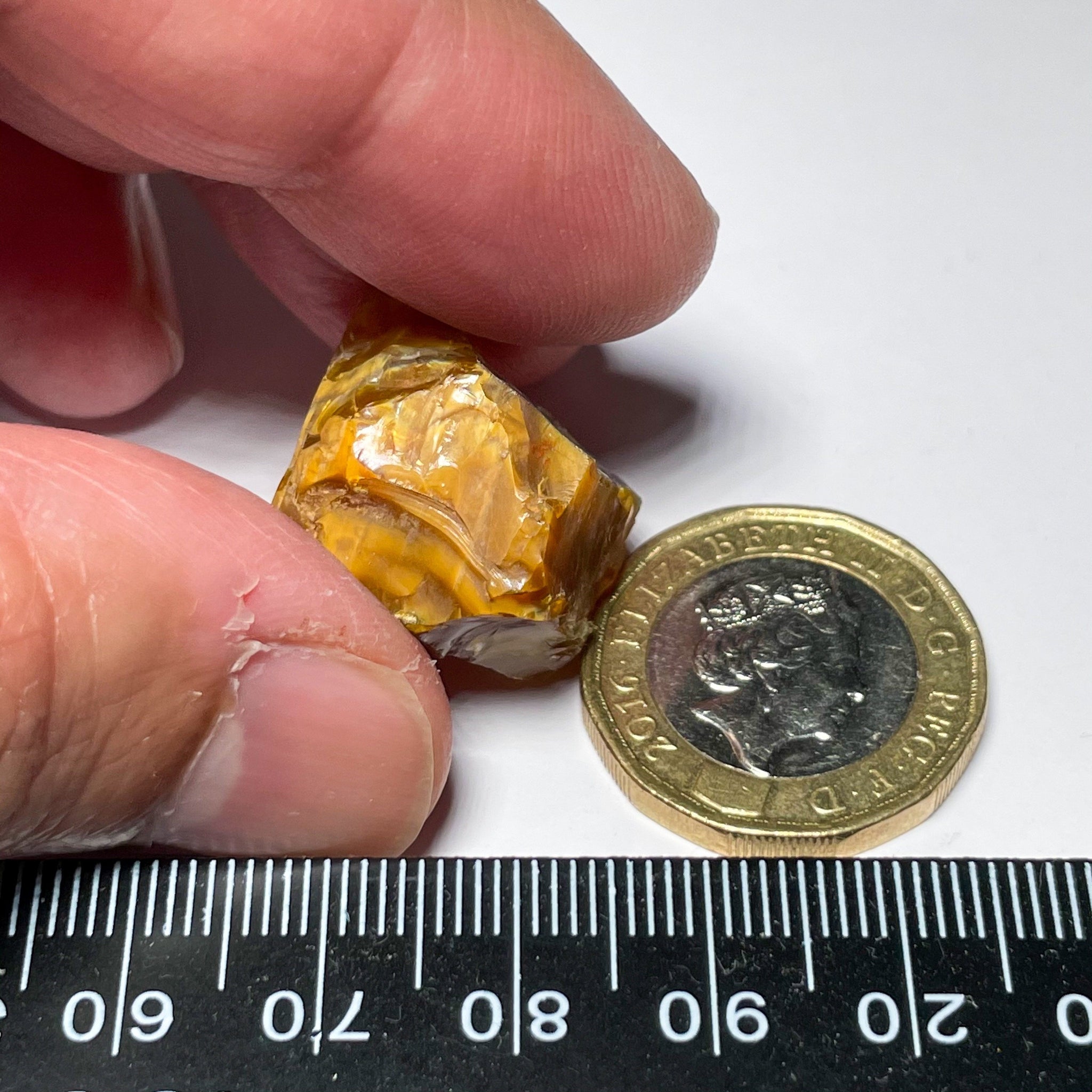 34.90Ct Opal Tanzania Untreated Unheated From A 1999 Deposit Chatoyant (Cats-Eye Effect) Has An