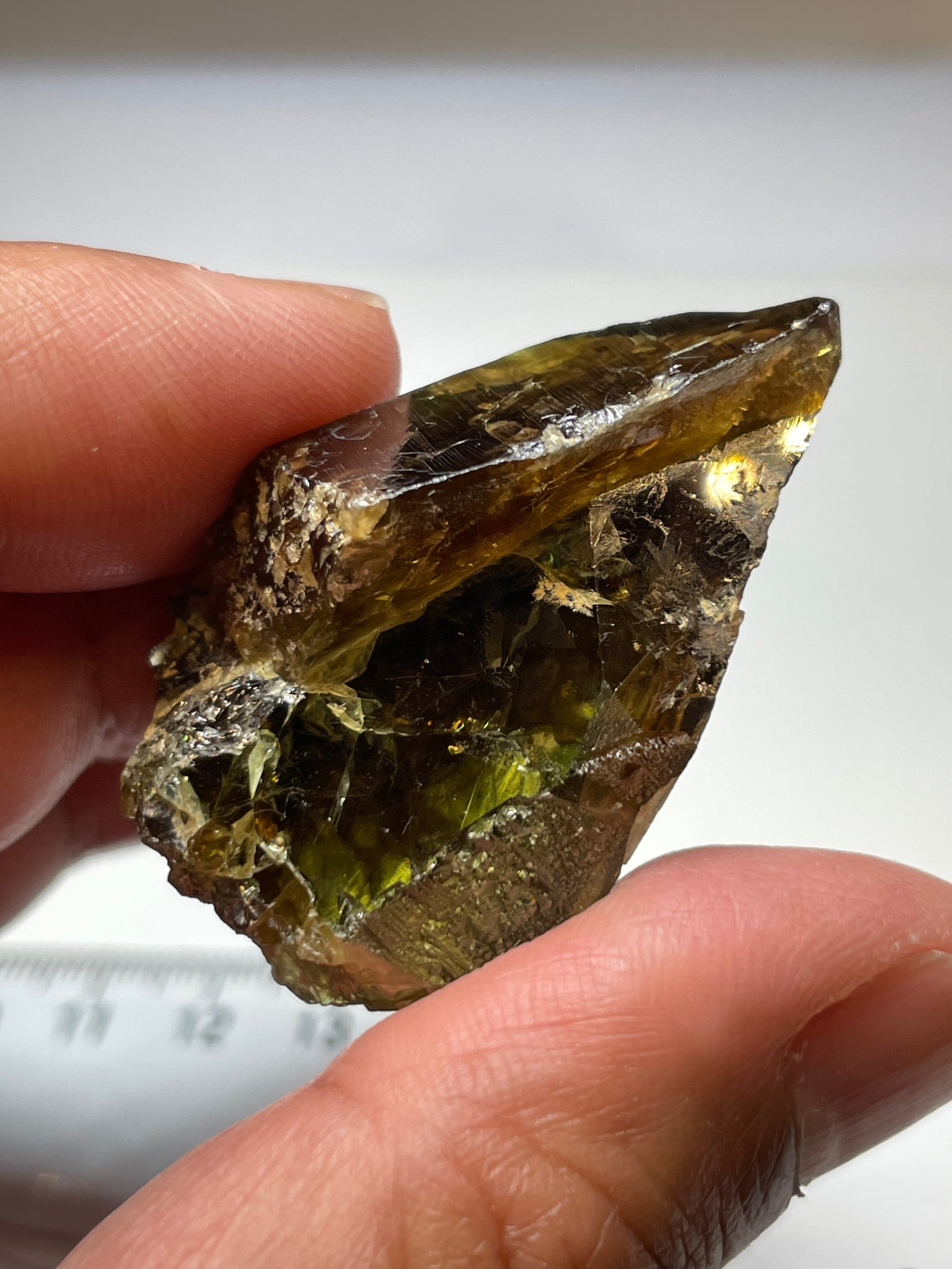 176.97Ct / 35.39Gm Tanzanian Sphene Crystal Untreated Unheated. 44.0 X 27.0 23.1Mm Very High End