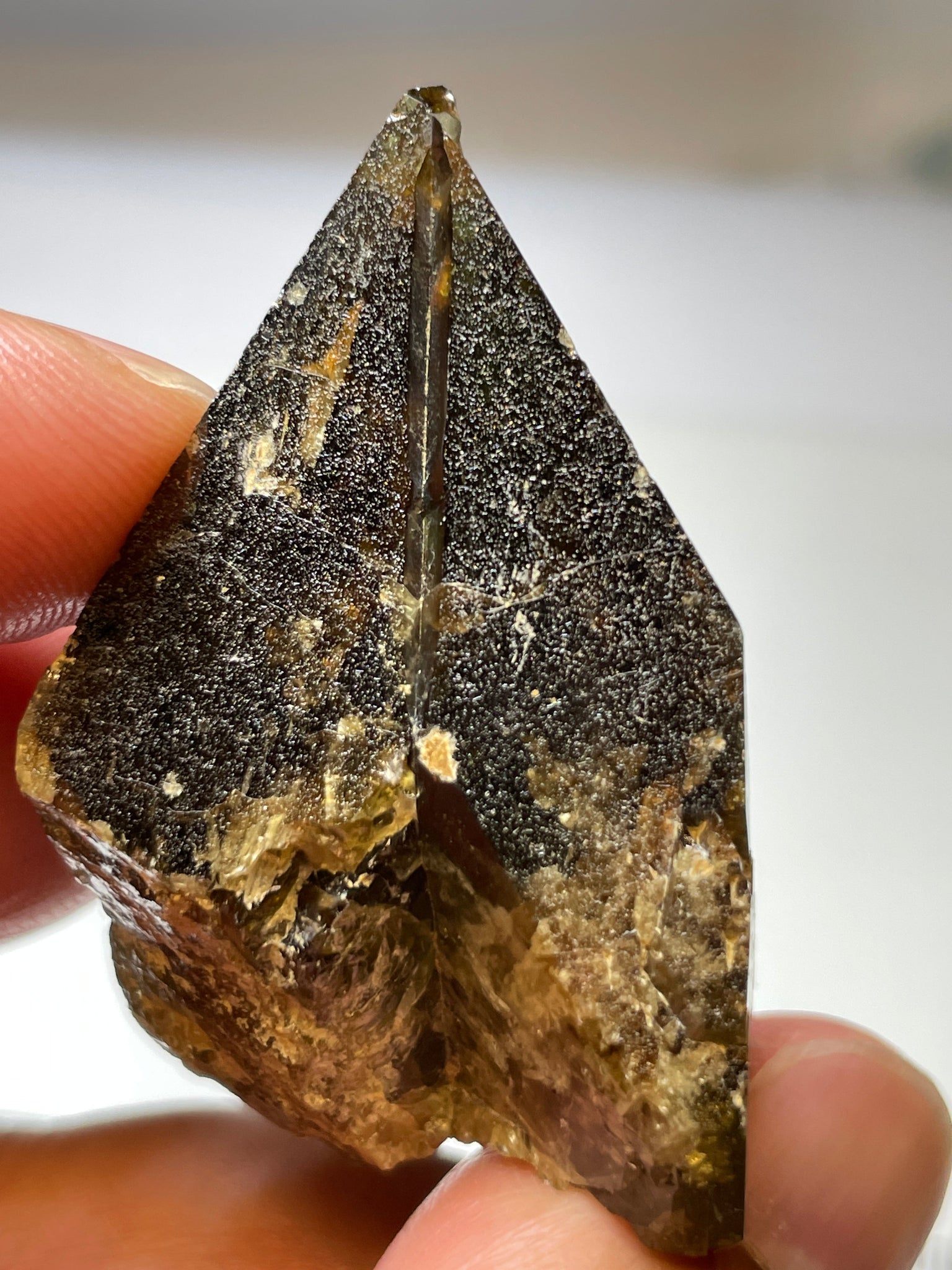 241.59Ct / 43.31Gm Tanzanian Sphene Crystal Untreated Unheated. Very High End Ultra Rare