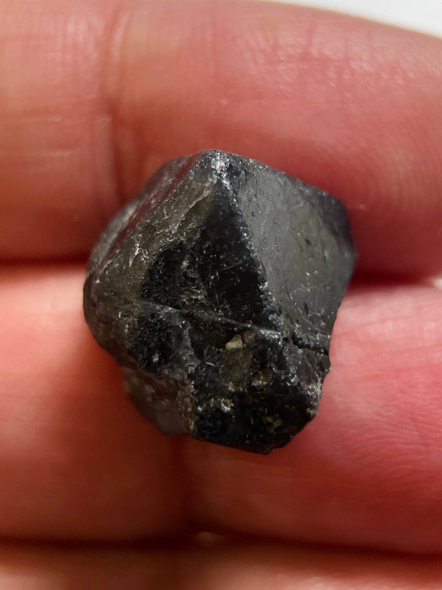 27.00Ct Mahenge Spinel Crystal Tanzania. Untreated Unheated
