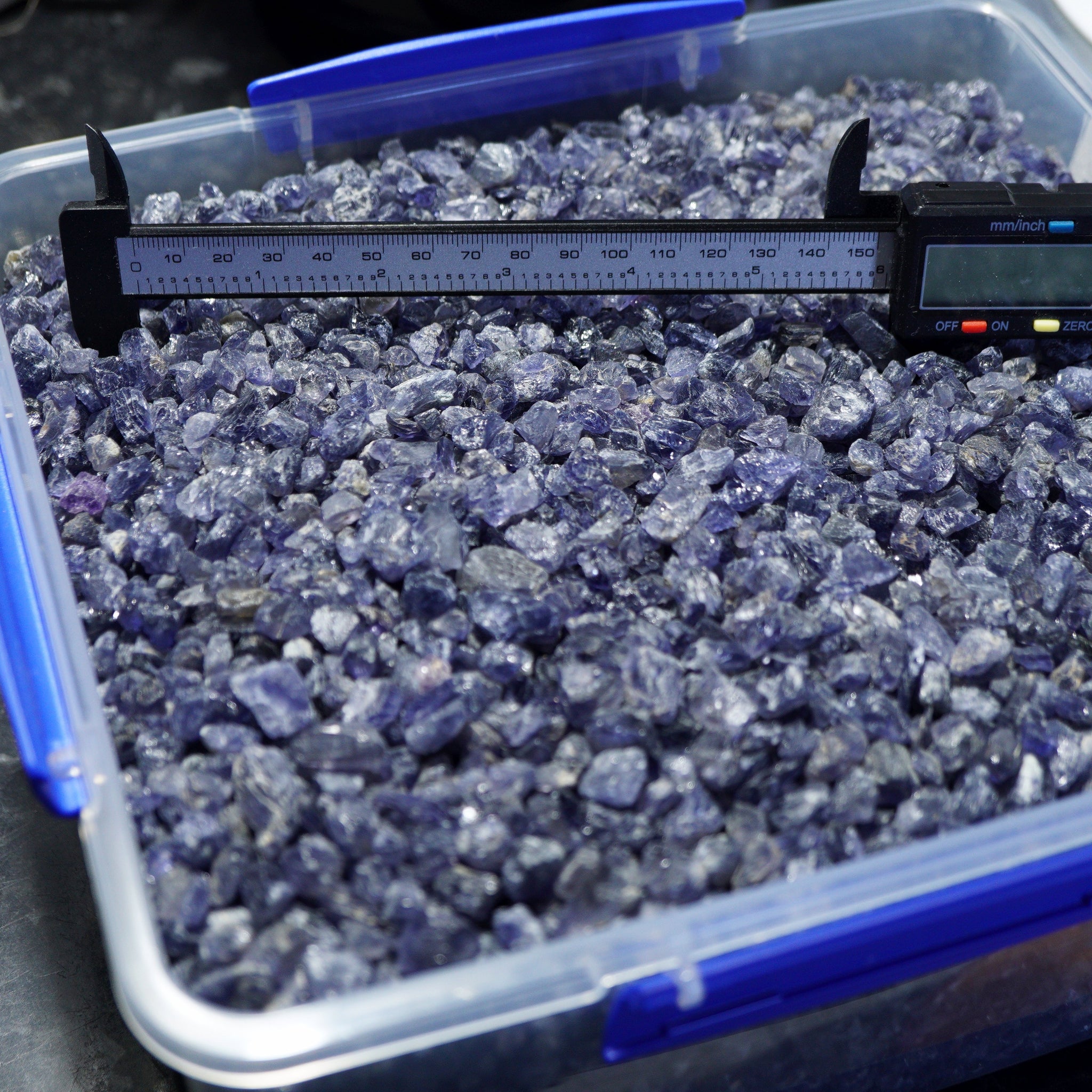2 Kg Iolite Lots Tanzania But Good For Setting As Is Holistics Etc. 0.20Gm - 3Gm Pcs Price Per Kg