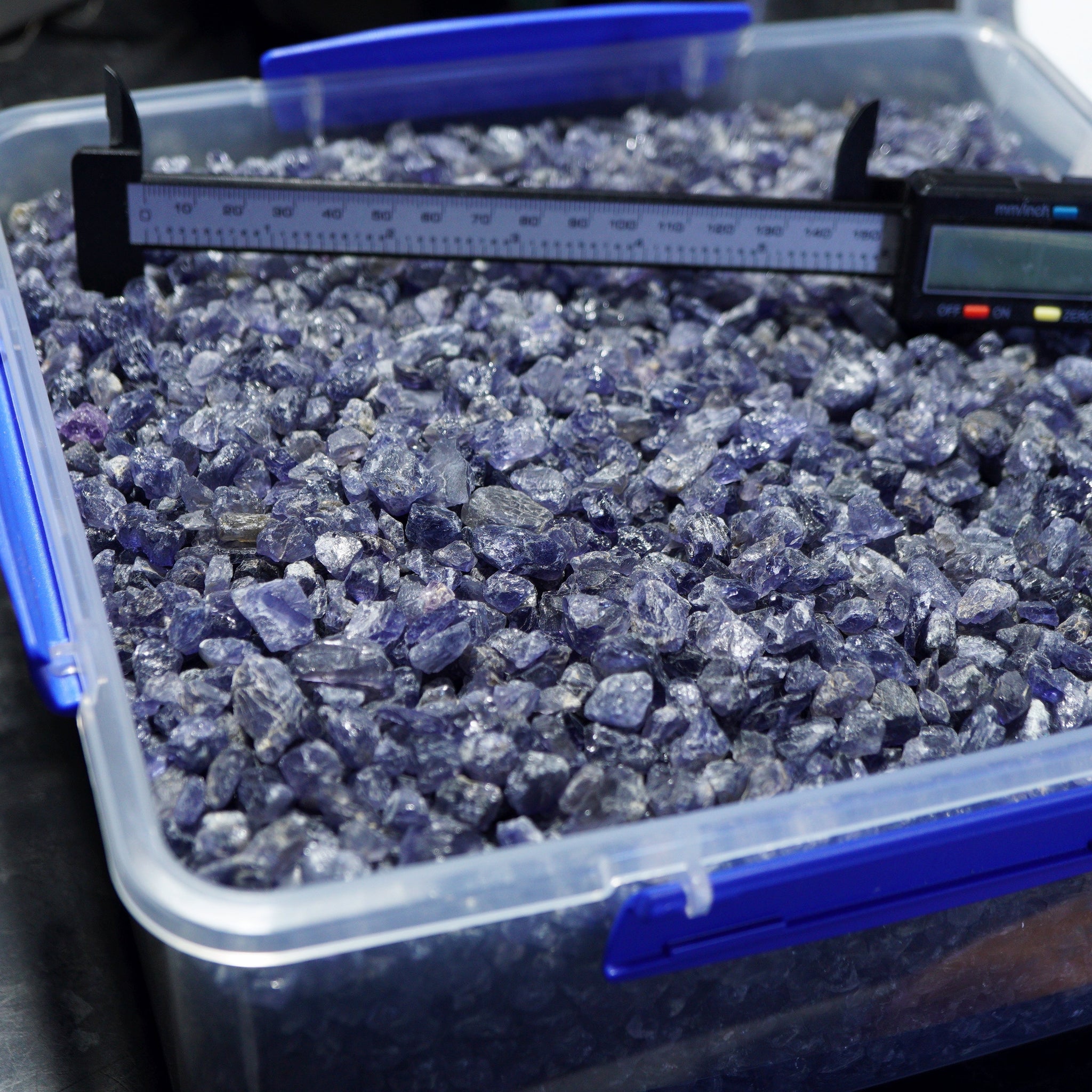 2 Kg Iolite Lots Tanzania But Good For Setting As Is Holistics Etc. 0.20Gm - 3Gm Pcs Price Per Kg