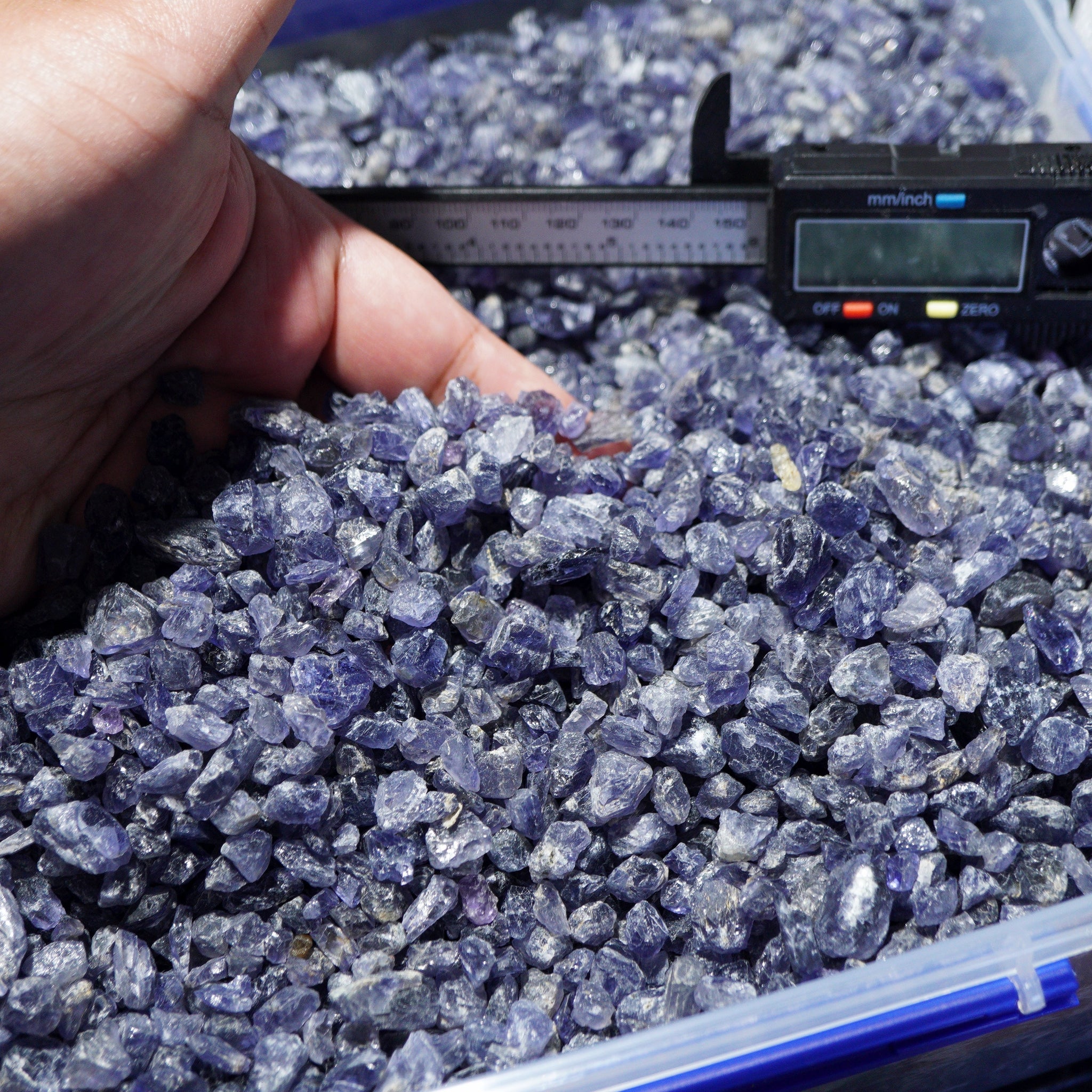 2 Kg Iolite Lots Tanzania But Good For Setting As Is Holistics Etc. 0.20Gm - 3Gm Pcs Price Per Kg