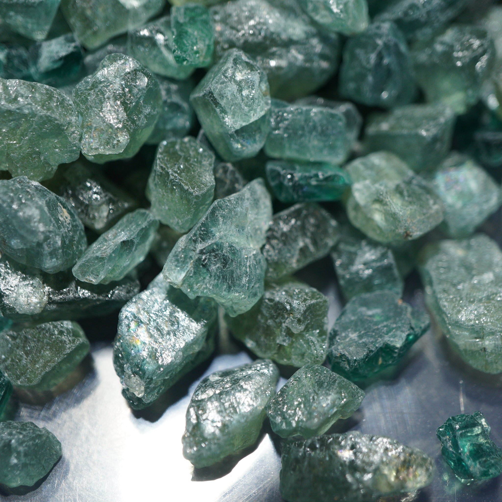 1Kg Apatite Lots Not For Faceting Tanzania 0.2Gm - 3Gm. Price Is