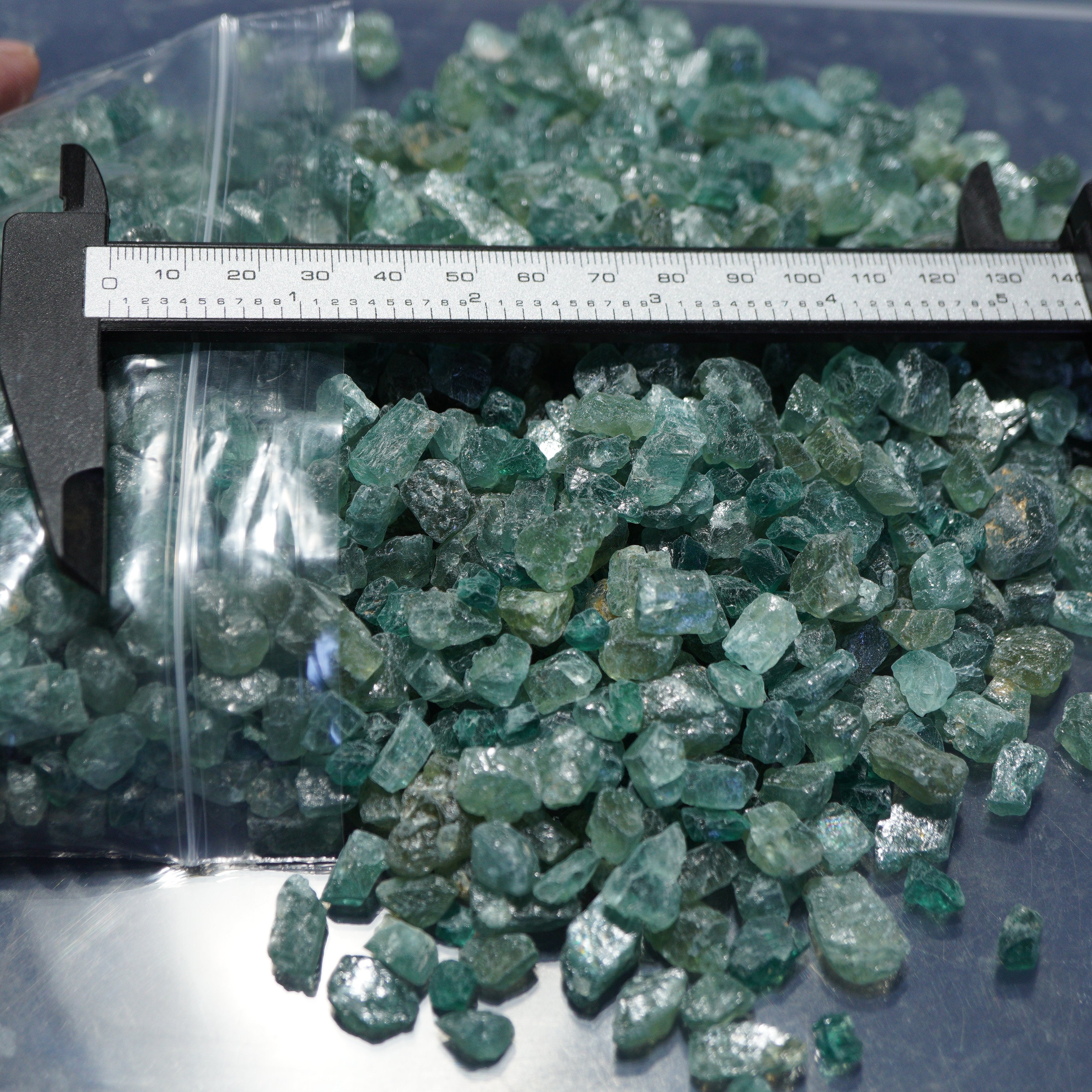 1Kg Apatite Lots Not For Faceting Tanzania 0.2Gm - 3Gm. Price Is