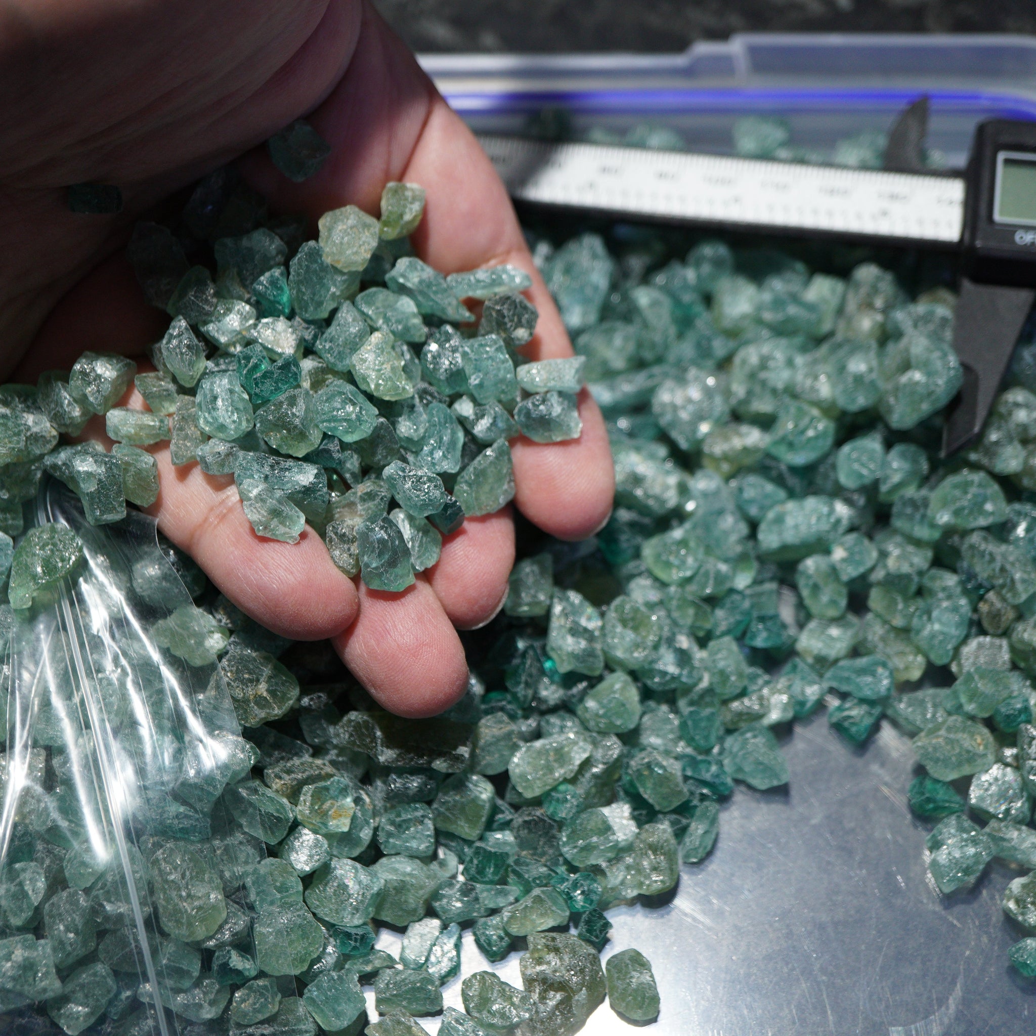 1Kg Apatite Lots Not For Faceting Tanzania 0.2Gm - 3Gm. Price Is