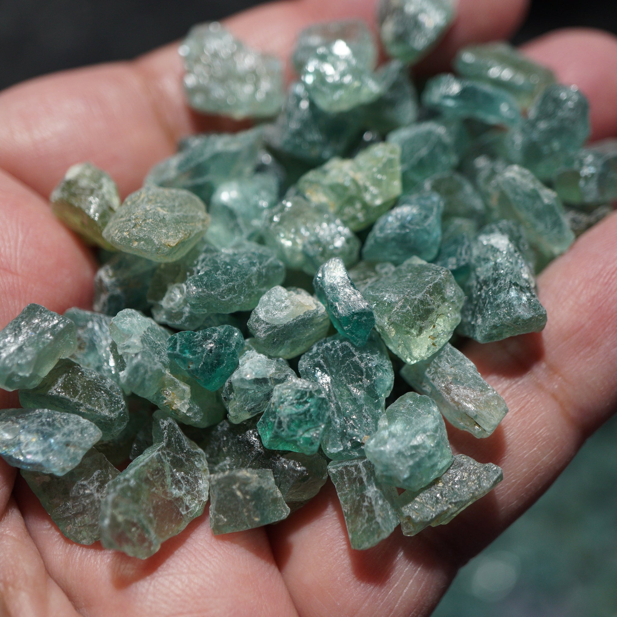 1Kg Apatite Lots Not For Faceting Tanzania 0.2Gm - 3Gm. Price Is