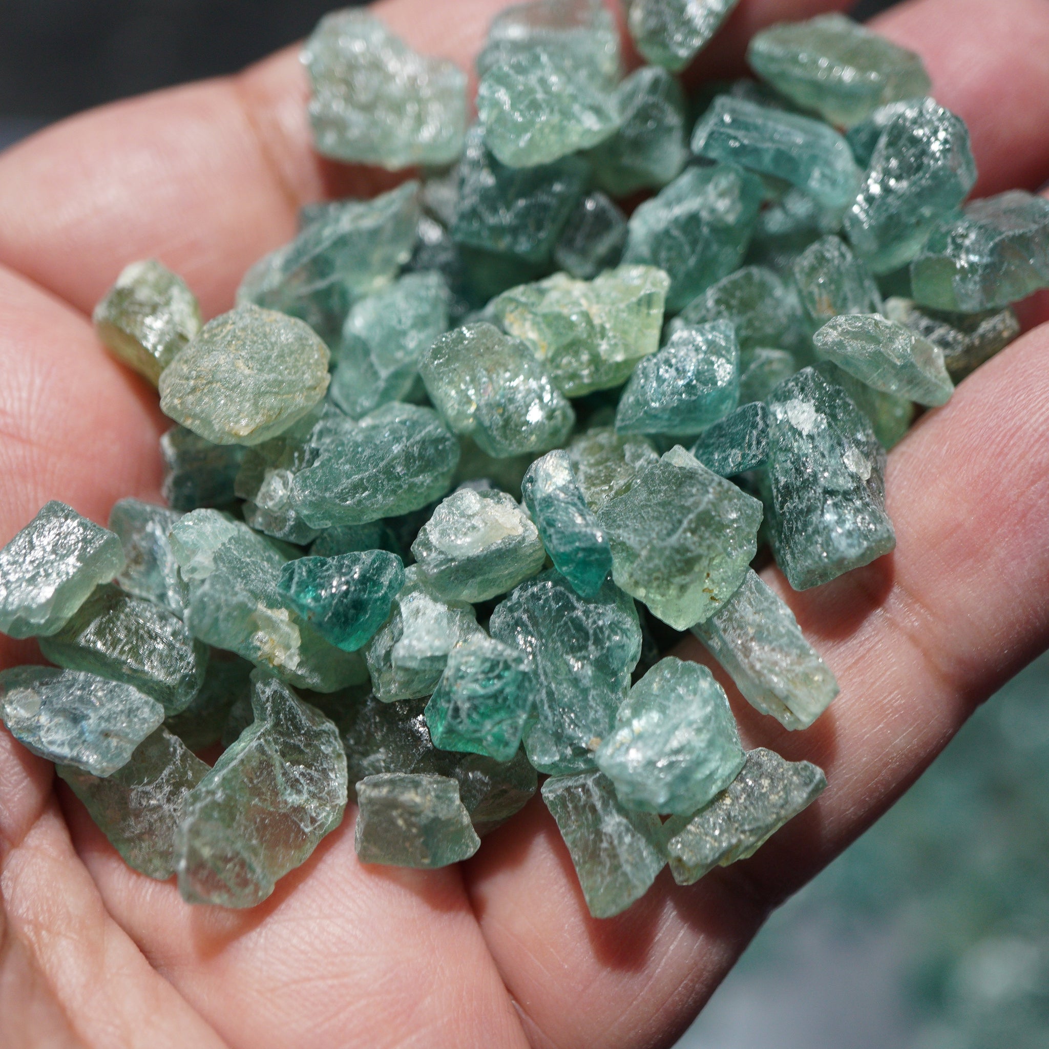 1Kg Apatite Lots Not For Faceting Tanzania 0.2Gm - 3Gm. Price Is