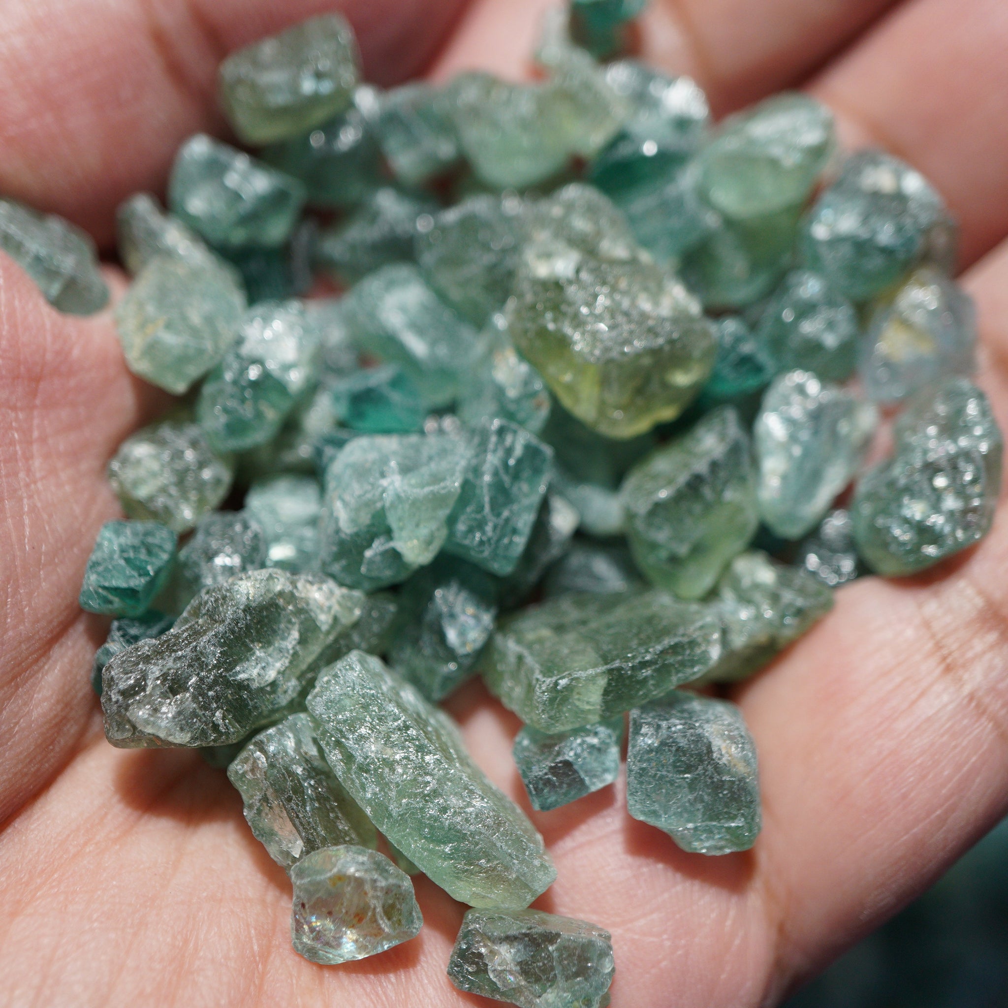 1Kg Apatite Lots Not For Faceting Tanzania 0.2Gm - 3Gm. Price Is