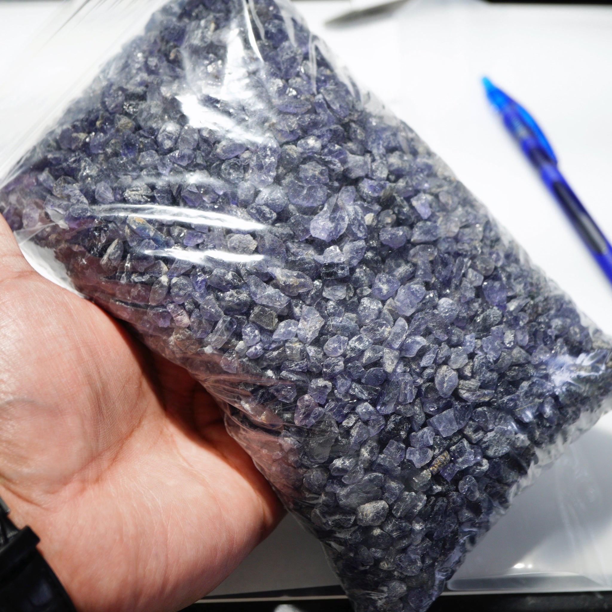 2 Kg Iolite Lots Tanzania But Good For Setting As Is Holistics Etc. 0.20Gm - 3Gm Pcs Price Per Kg