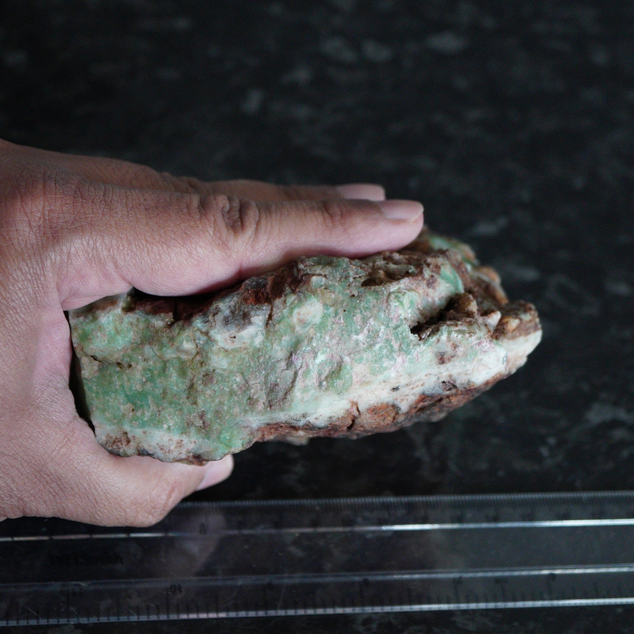 809.20Gm Chrysoprase Tanzania