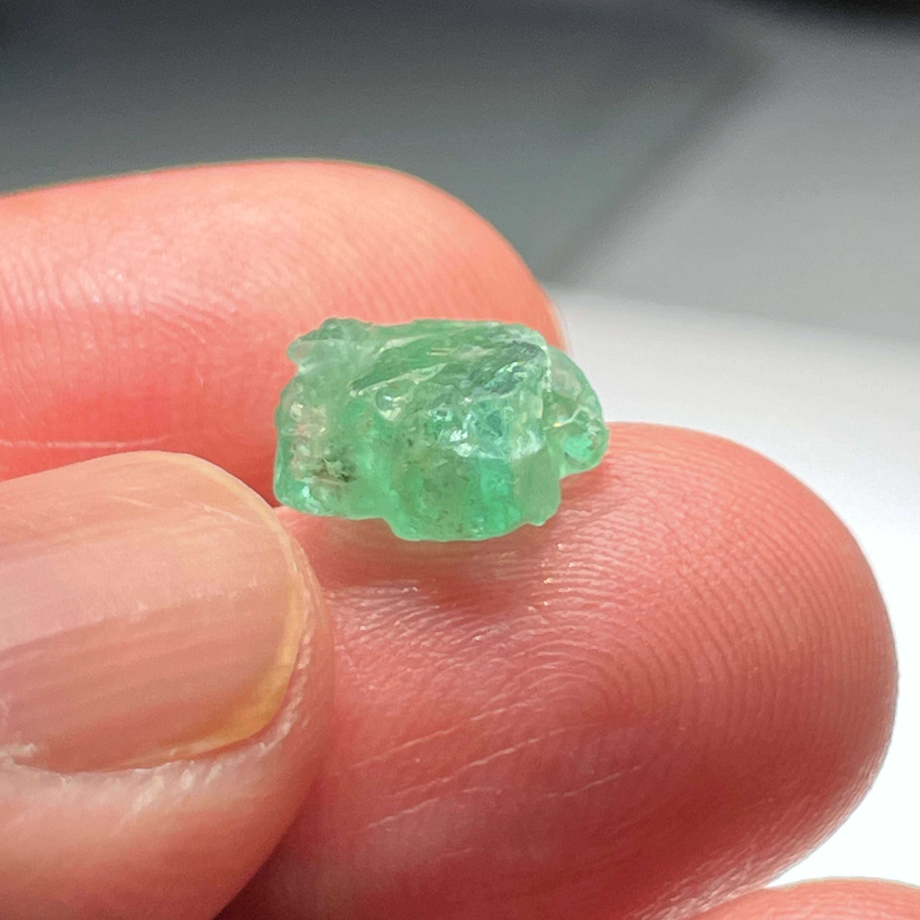 4.26Ct Emerald Crystal. Tanzania. No Oil Untreated Unheated.