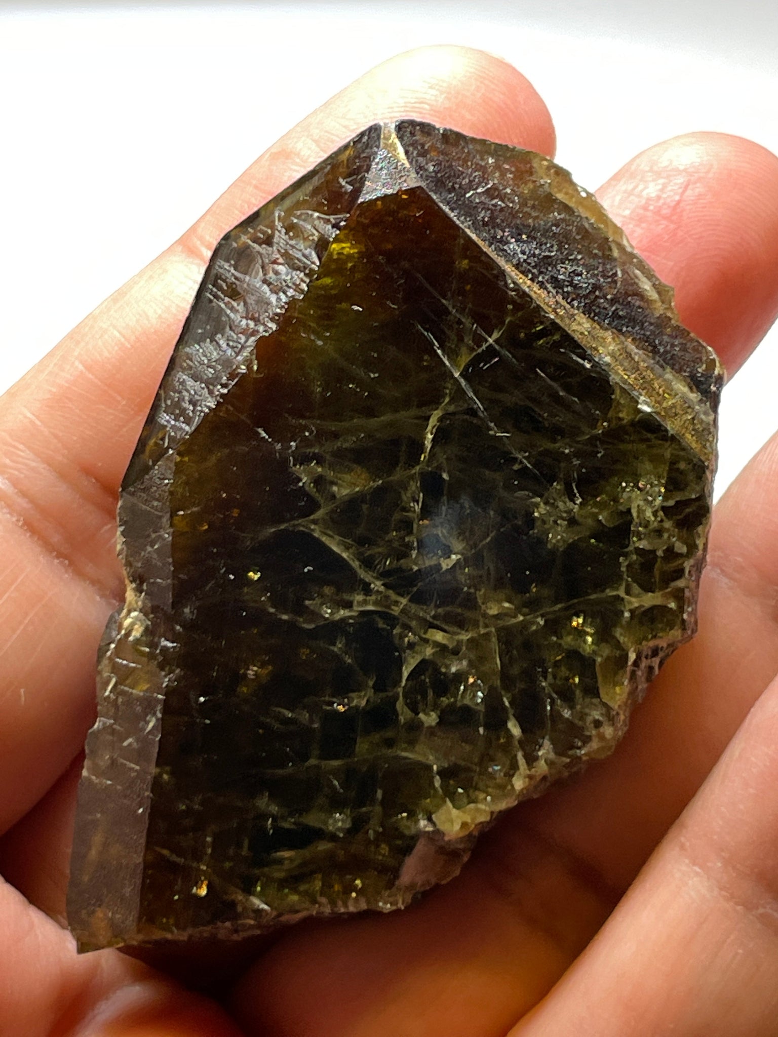 371.5Ct / 74.30Gm Tanzanian Sphene Crystal Untreated Unheated. 64.8 X 41.0 18.1Mm Very High End