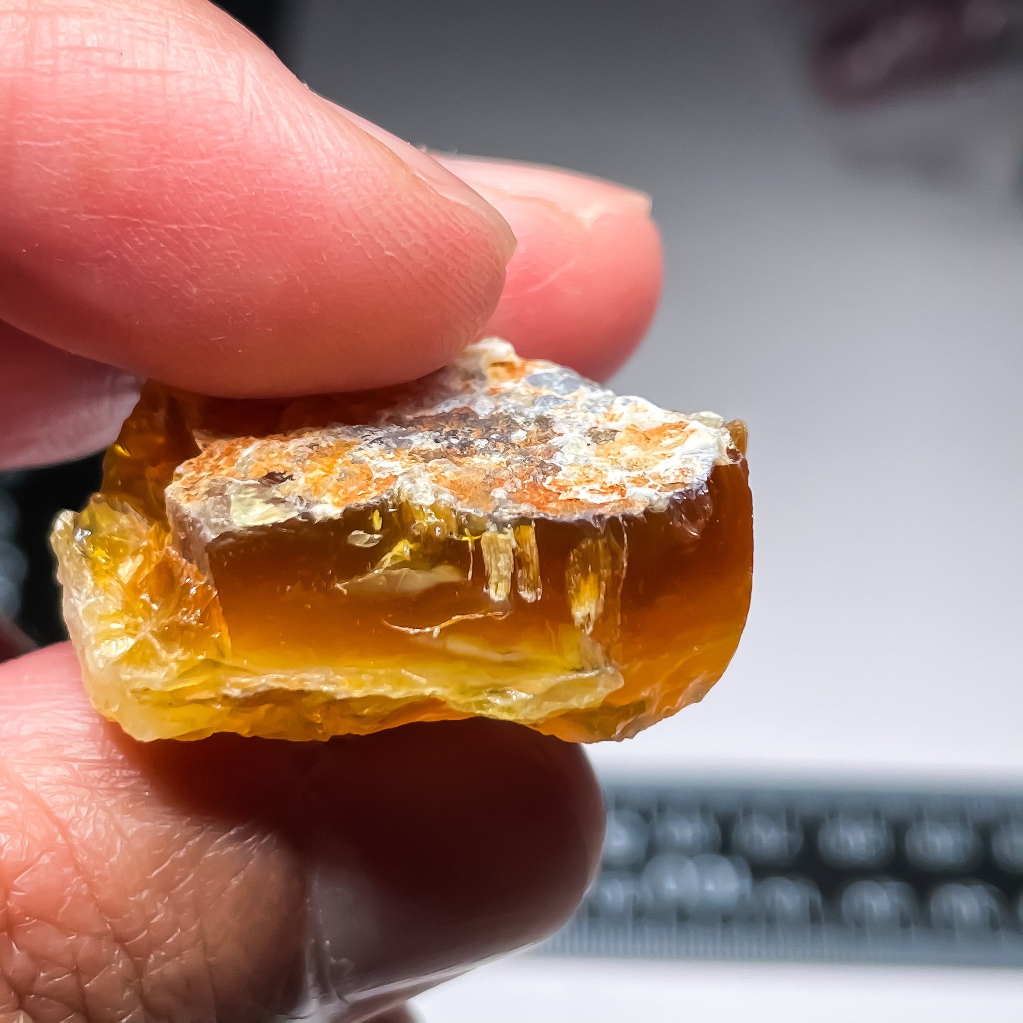 52.82Ct Opal Tanzania Untreated Unheated From A 1999 Deposit Chatoyant (Cats-Eye Effect) Has An