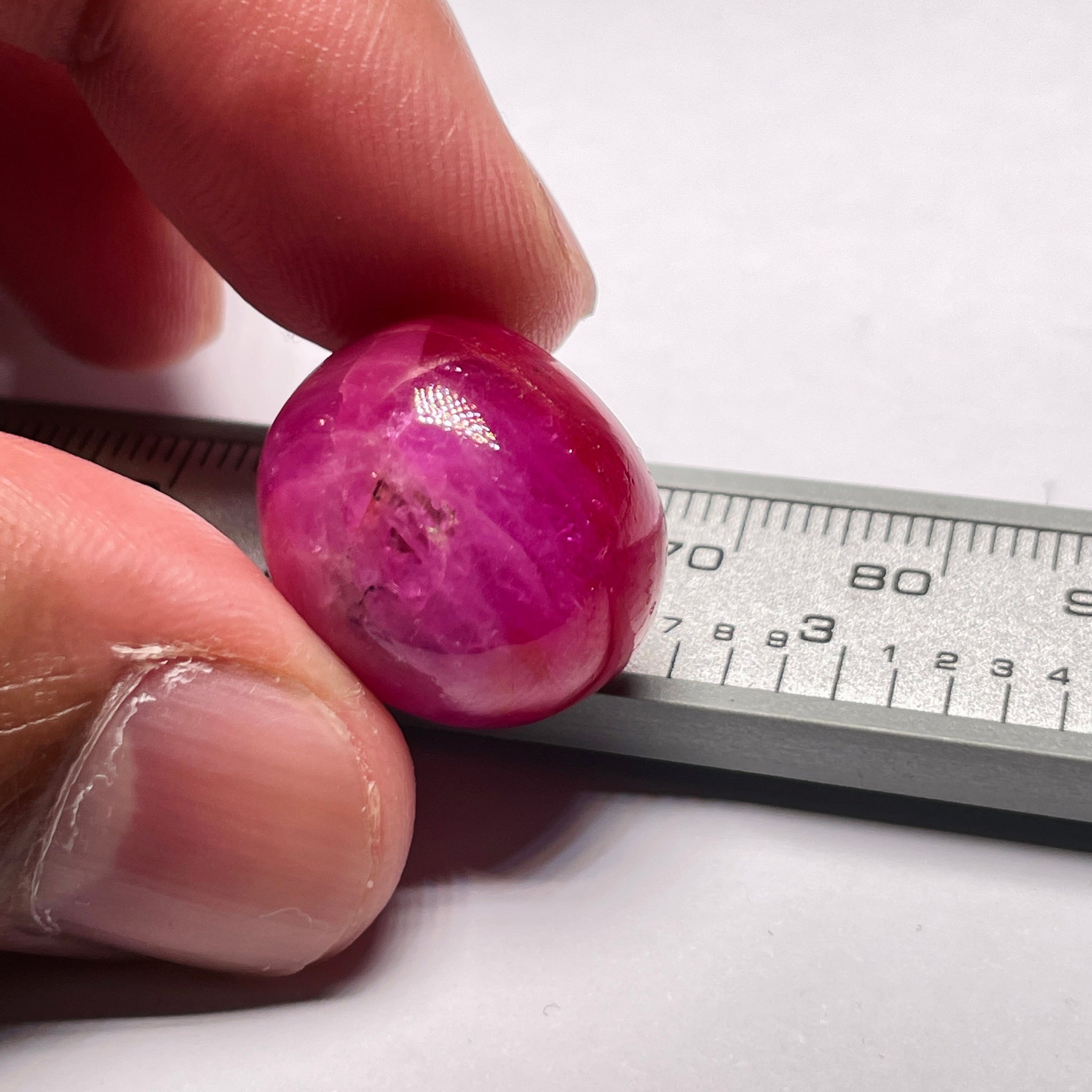 38.86Ct Ruby Untreated Unheated From A Special Location In Kenya Called Lake Turkana. Beautiful