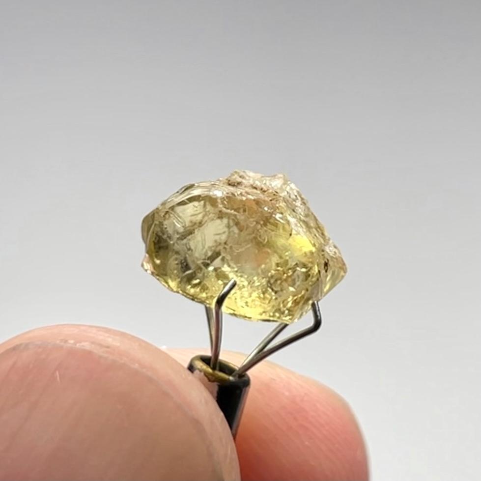 4.53Ct Yellow Tourmaline Crystal Vvs-If Tanzania Untreated Unheated. 10.2 X 7 6Mm