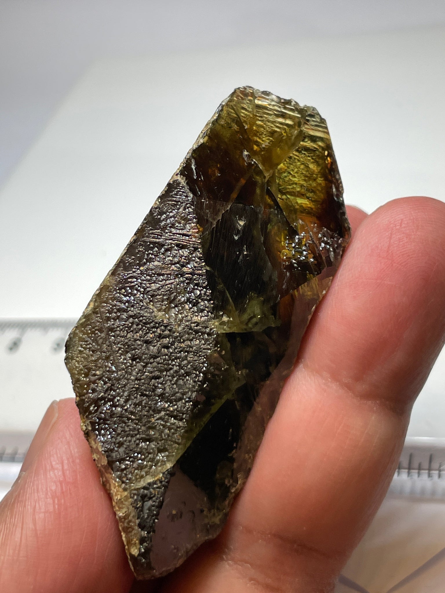 298.50Ct / 59.70Gm Tanzanian Sphene Crystal Untreated Unheated. 65.6 X 31.6 24.9Mm Very High End