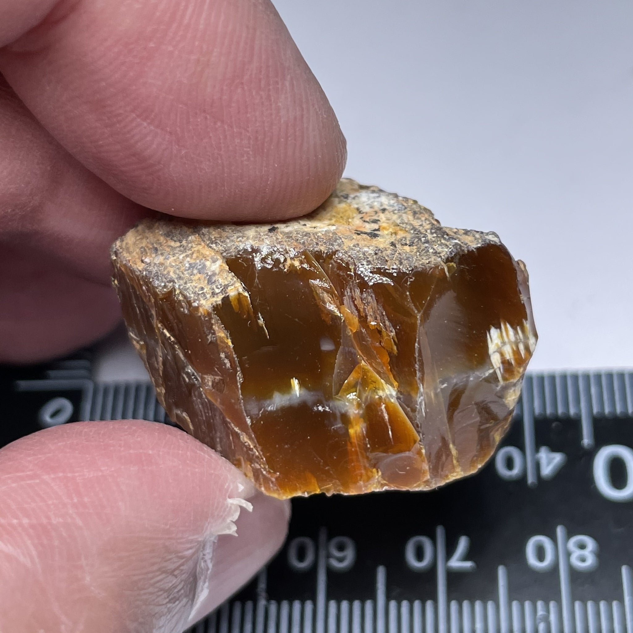 60.00Ct Opal Tanzania Untreated Unheated From A 1999 Deposit Chatoyant (Cats-Eye Effect) Has An