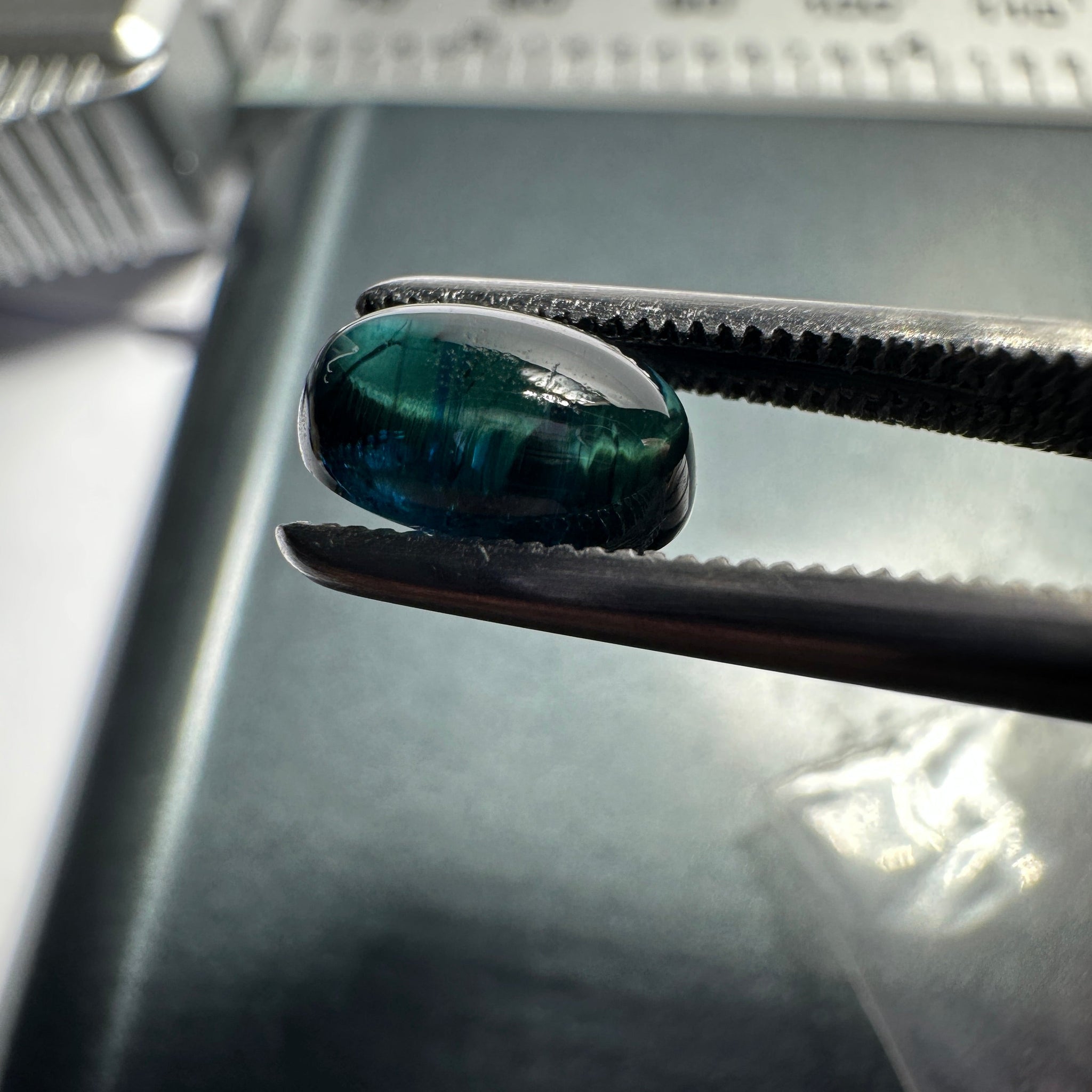 1.80Ct Sapphire Cabochon Kenya. Untreated Unheated. Can Be Used As Is Or Facet It Into A Cut Stone.