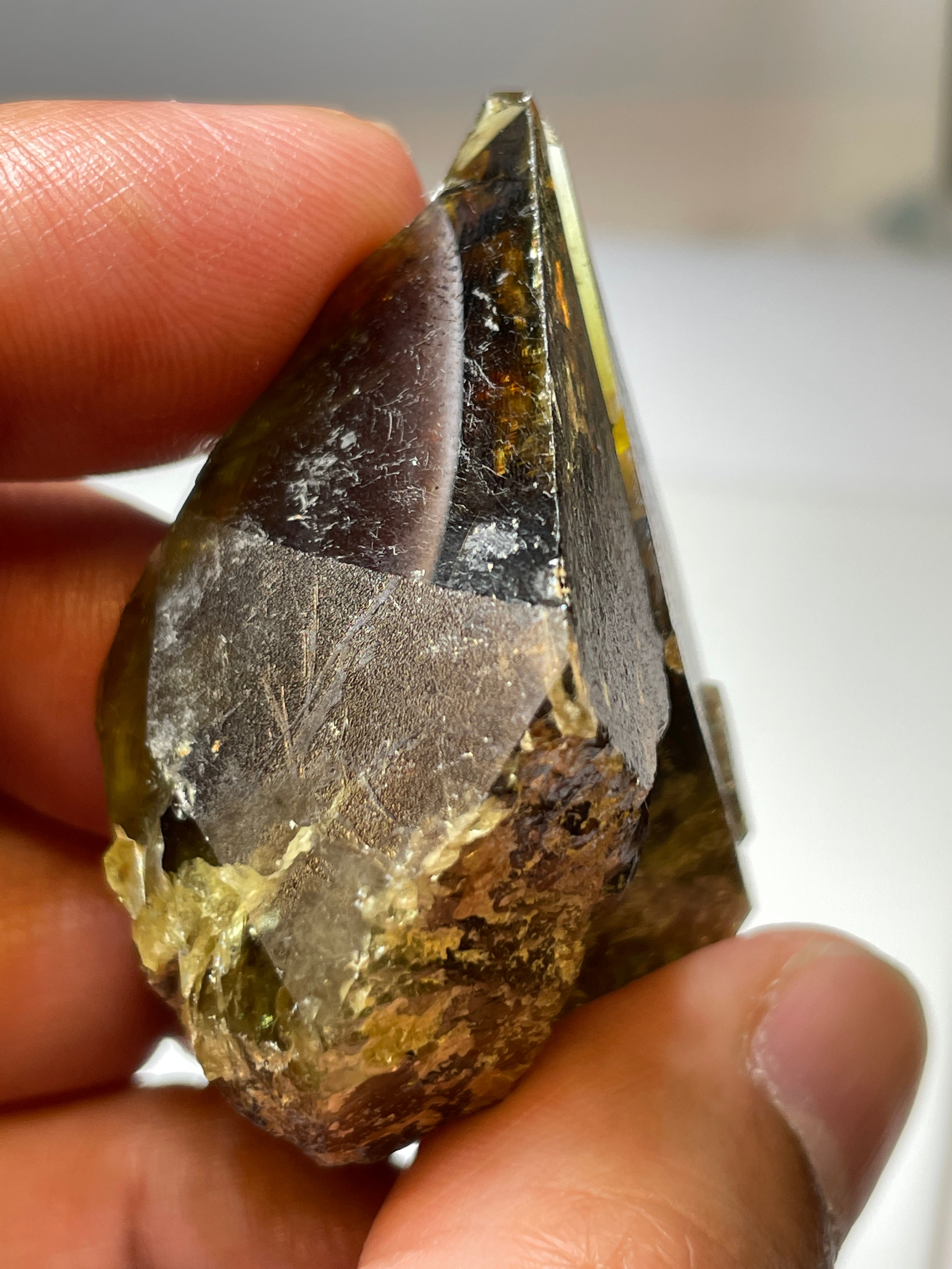 241.59Ct / 43.31Gm Tanzanian Sphene Crystal Untreated Unheated. Very High End Ultra Rare