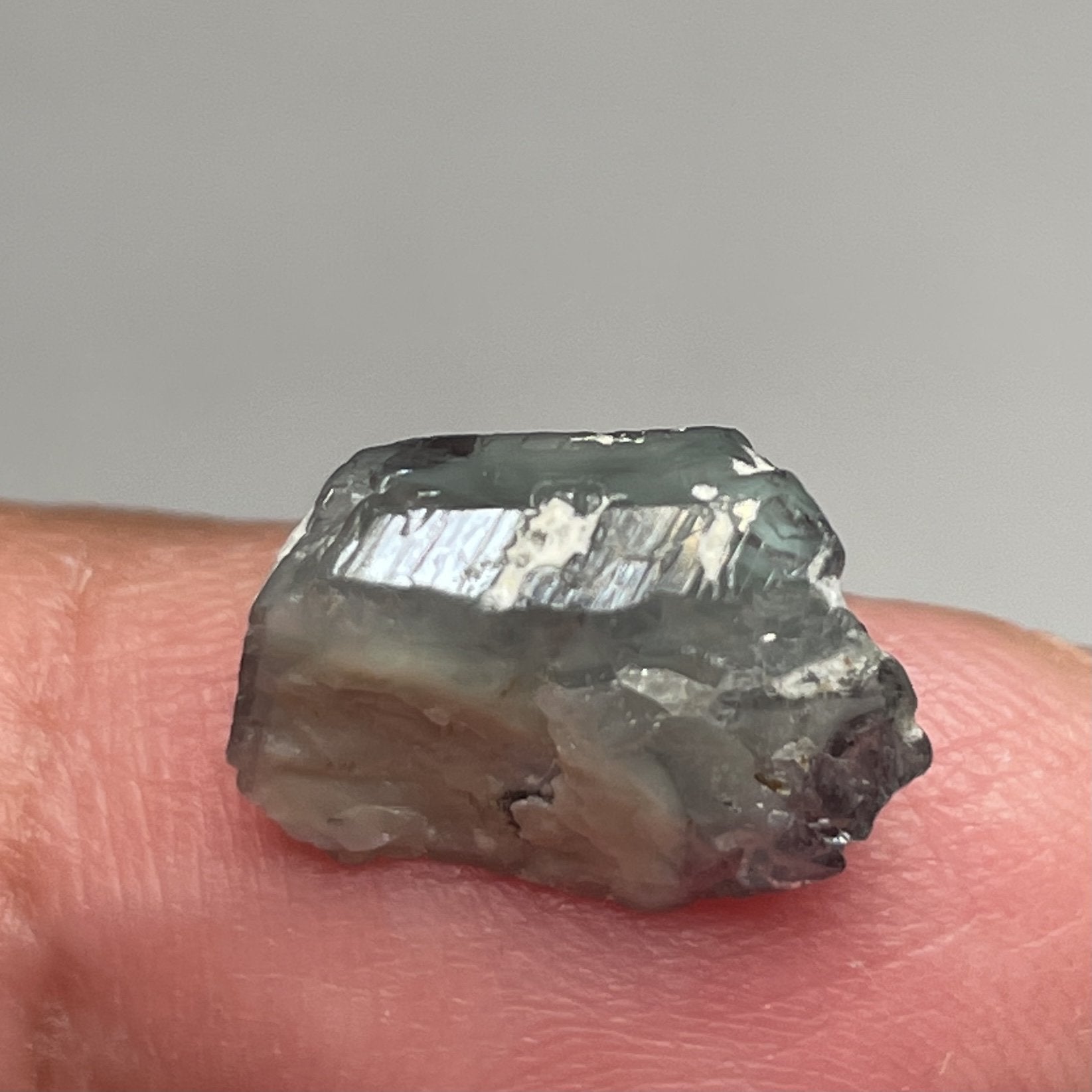 8.29Ct Alexandrite Crystal Tanzania Untreated Unheated. 12.3 X 9.3 6.2Mm