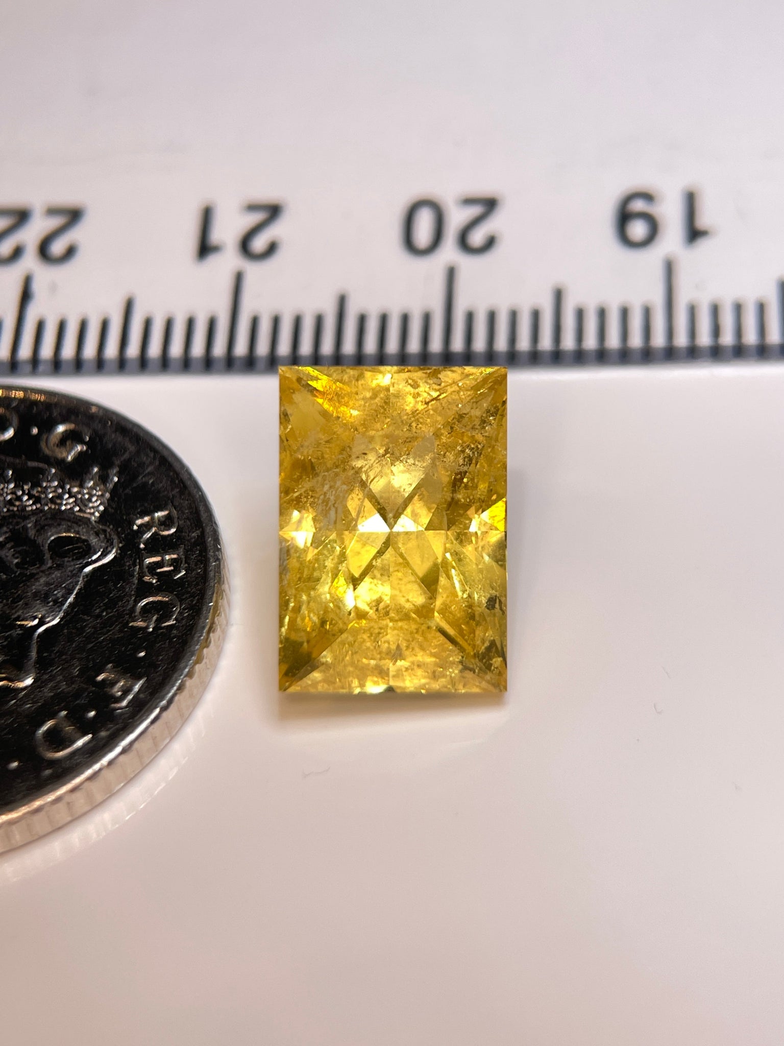8.035Ct Vivid Intense Yellow Golden Danburite Tanzania Untreated Unheated. Slightly Included. Super