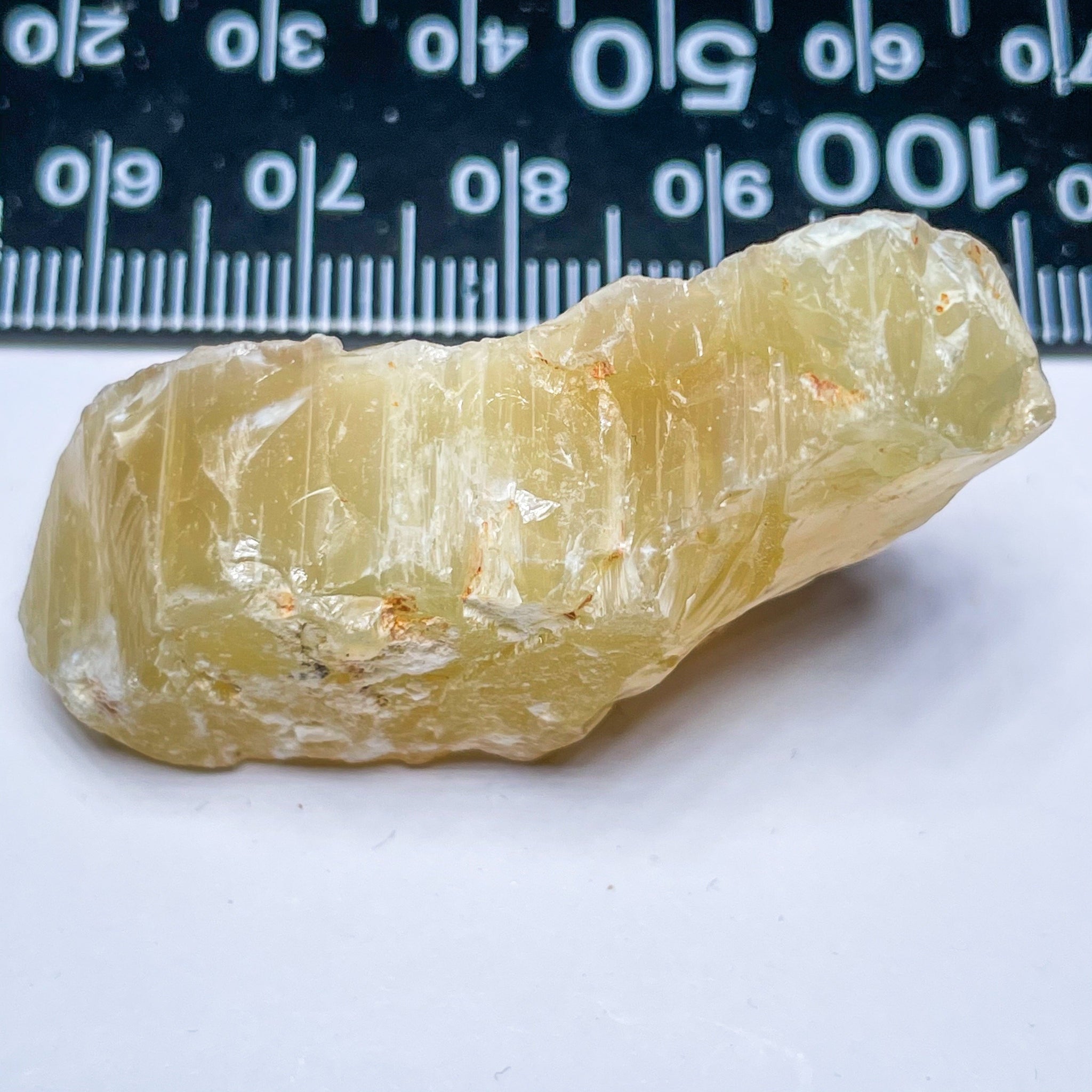 70.82Ct Opal Tanzania Untreated Unheated From A 1999 Deposit Chatoyant (Cats-Eye Effect)