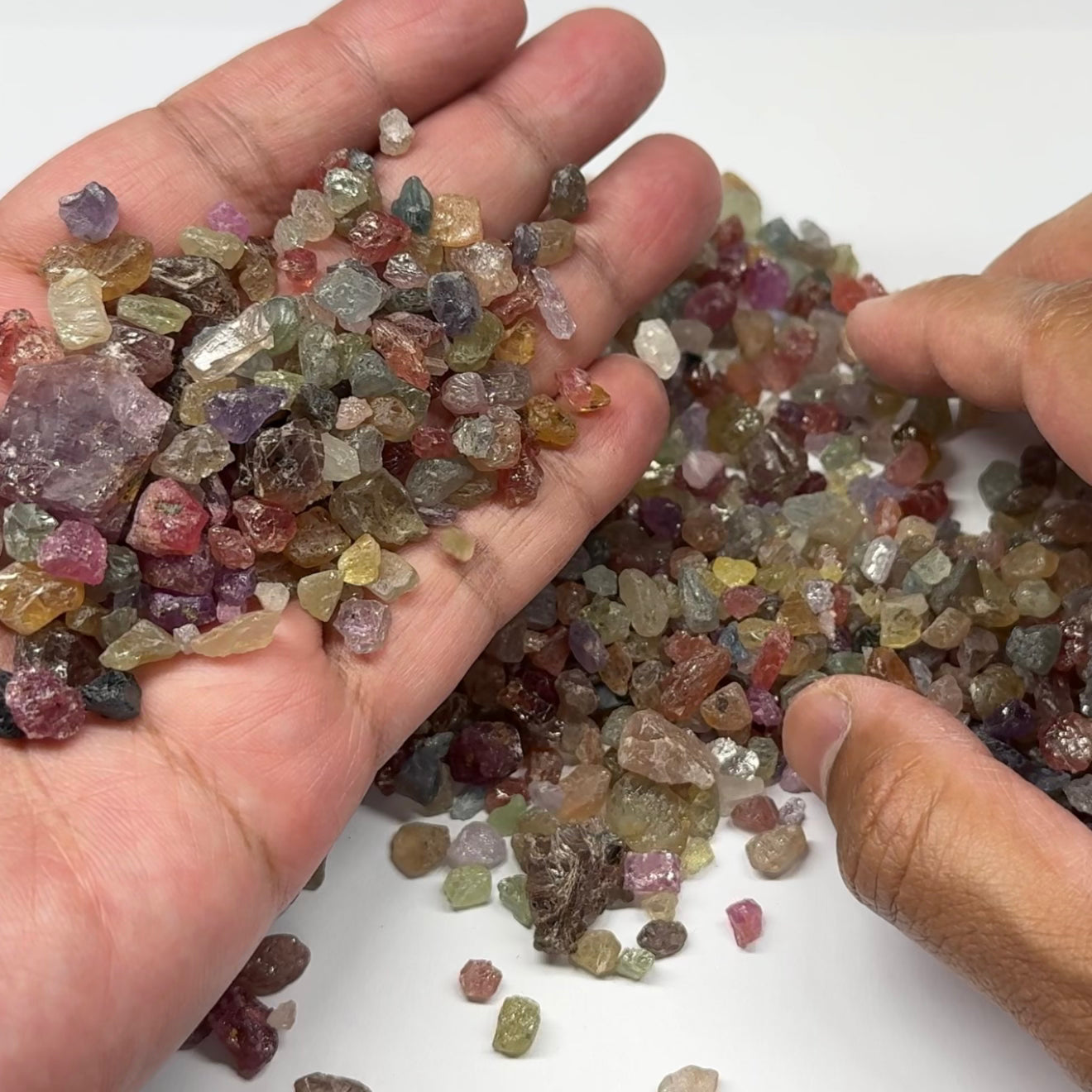 Umba Sapphire Wholesale Lot, 422.10gm / 2110.50ct, Umba Valley, Tanzania, Untreated Unheated, @ us$7/gm for the lot