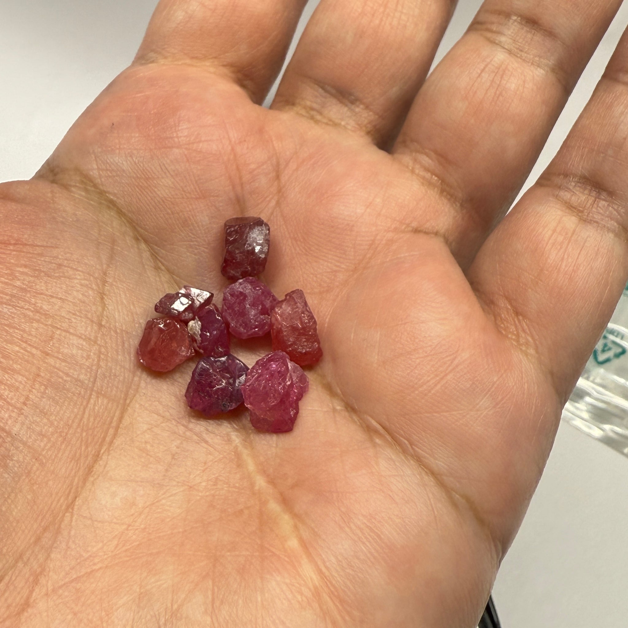 Mahenge Spinel Lot for gridding and setting as is in jewellery, rings, 23.84ct, Tanzania, Untreated Untreated