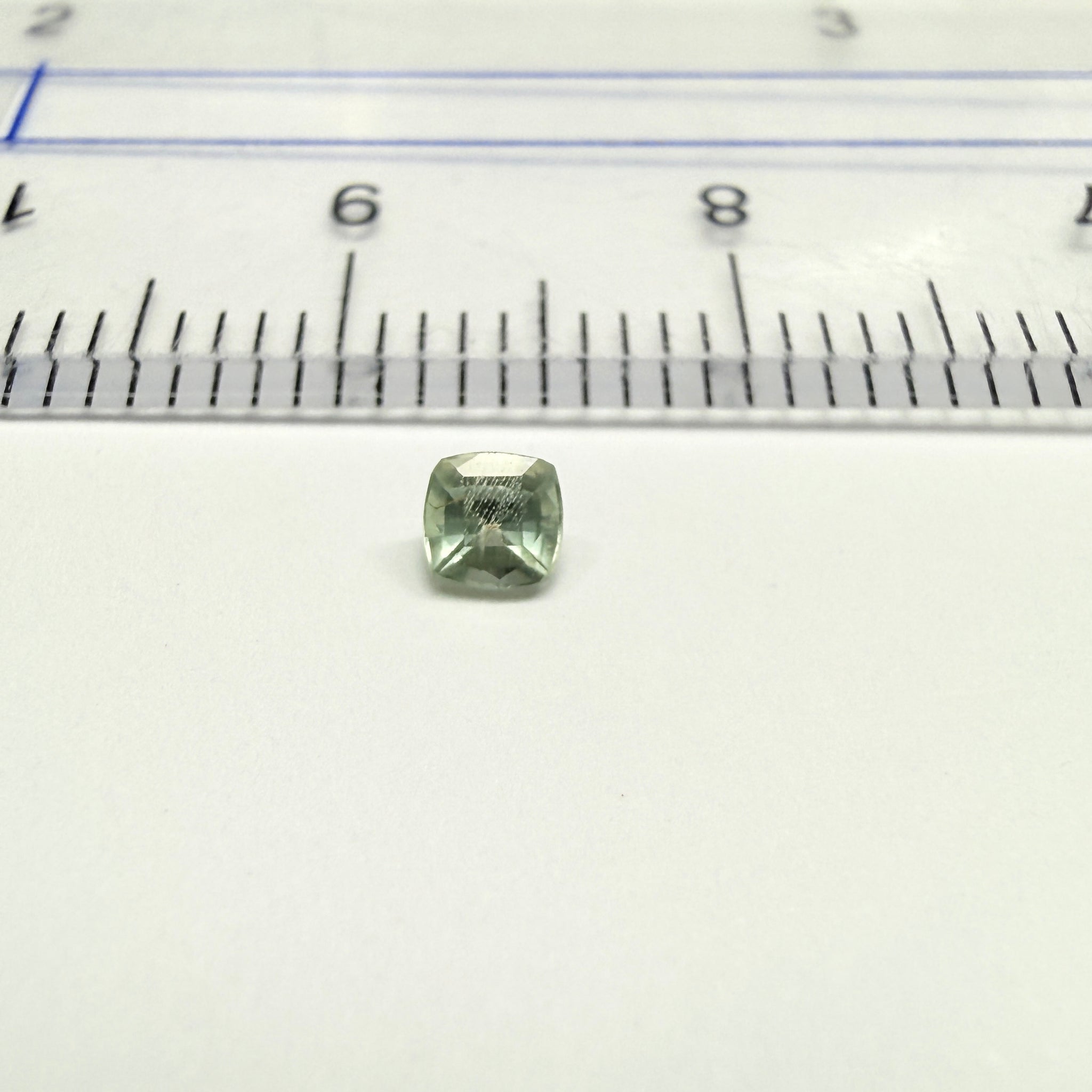 Alexandrite, 0.15ct, Manyara, Tanzania, Untreated Unheated. Tiny tiny stone, very slight colour change