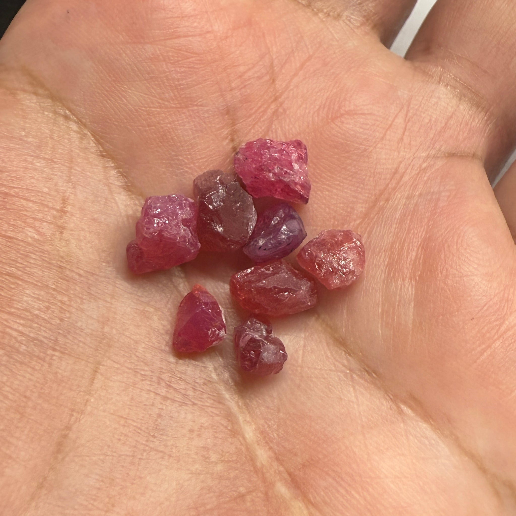 Mahenge Spinel Lot for gridding and setting as is in jewellery, rings, 23.84ct, Tanzania, Untreated Untreated